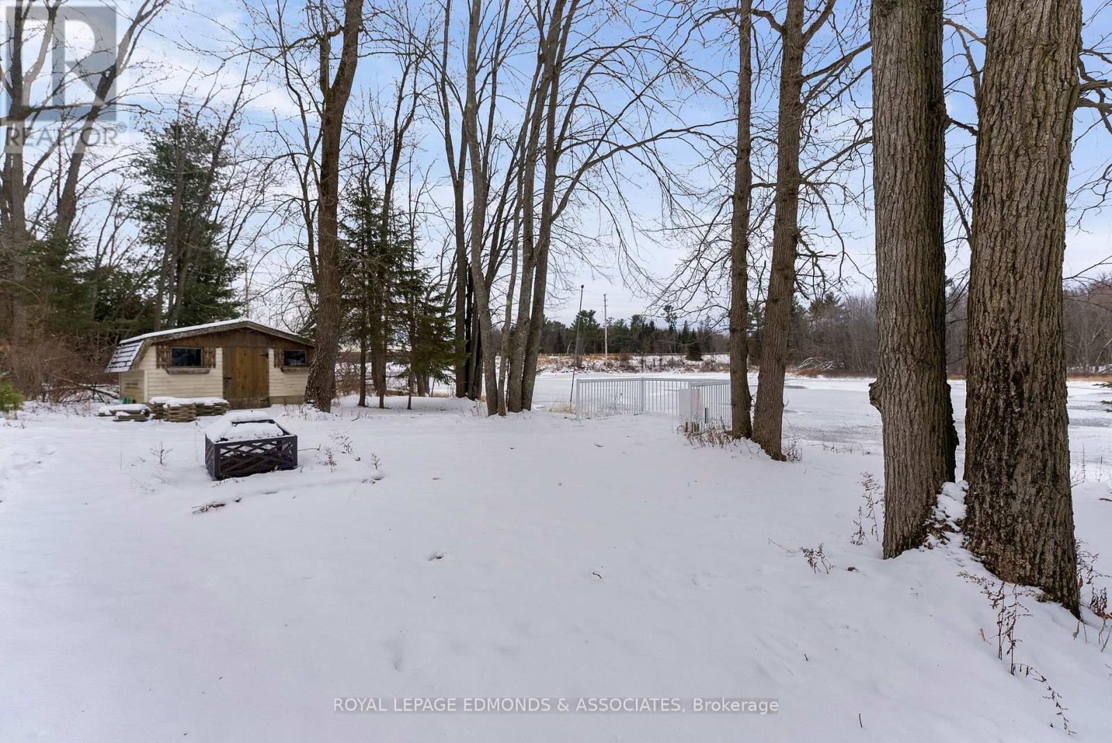 












731 FRANCIE LANE

,
Laurentian Valley,




Ontario
K8A6W2

