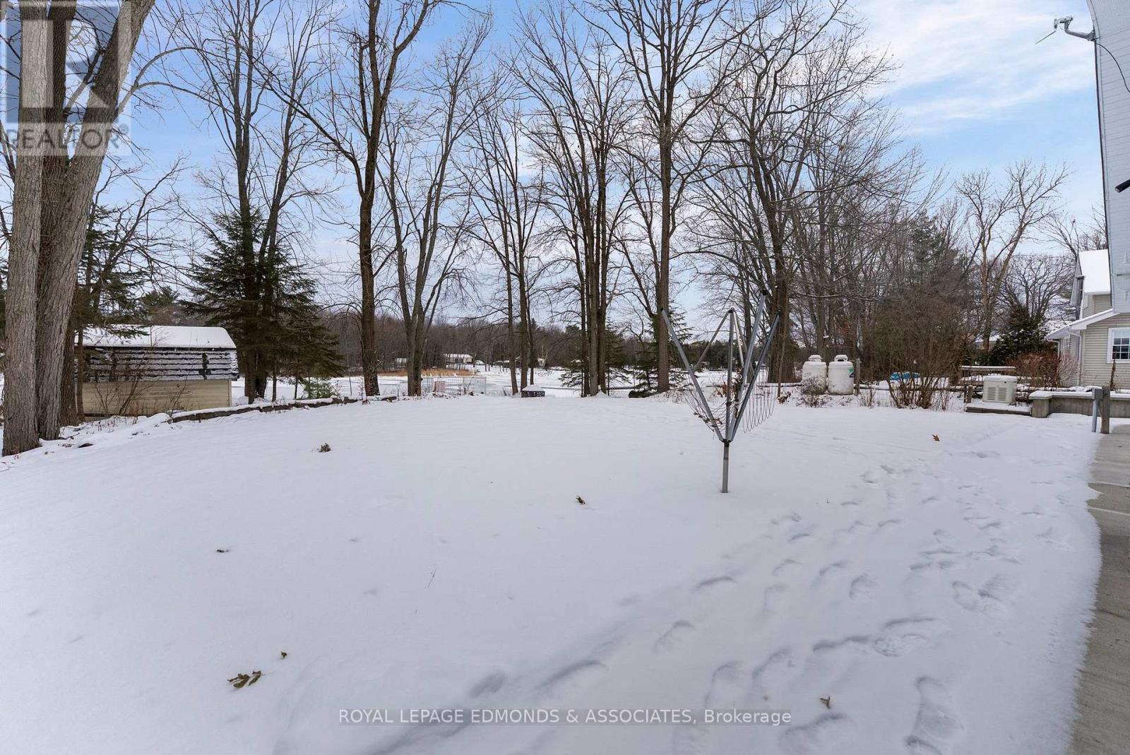 












731 FRANCIE LANE

,
Laurentian Valley,




Ontario
K8A6W2

