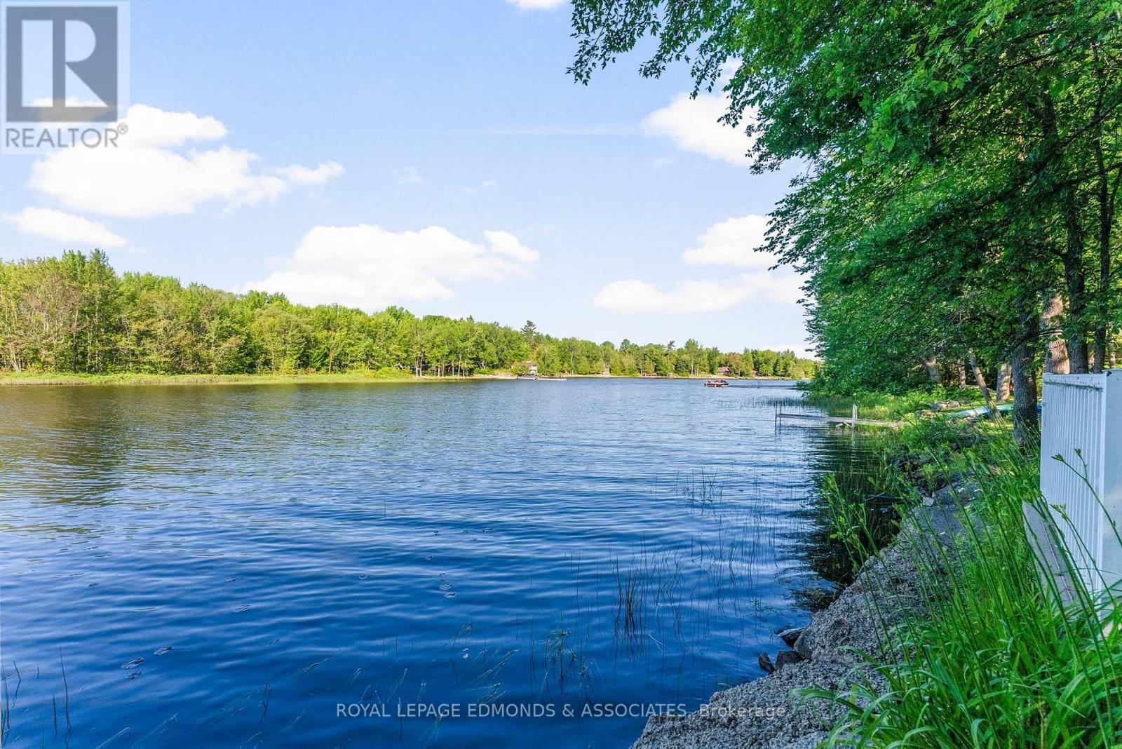 












731 FRANCIE LANE

,
Laurentian Valley,




Ontario
K8A6W2

