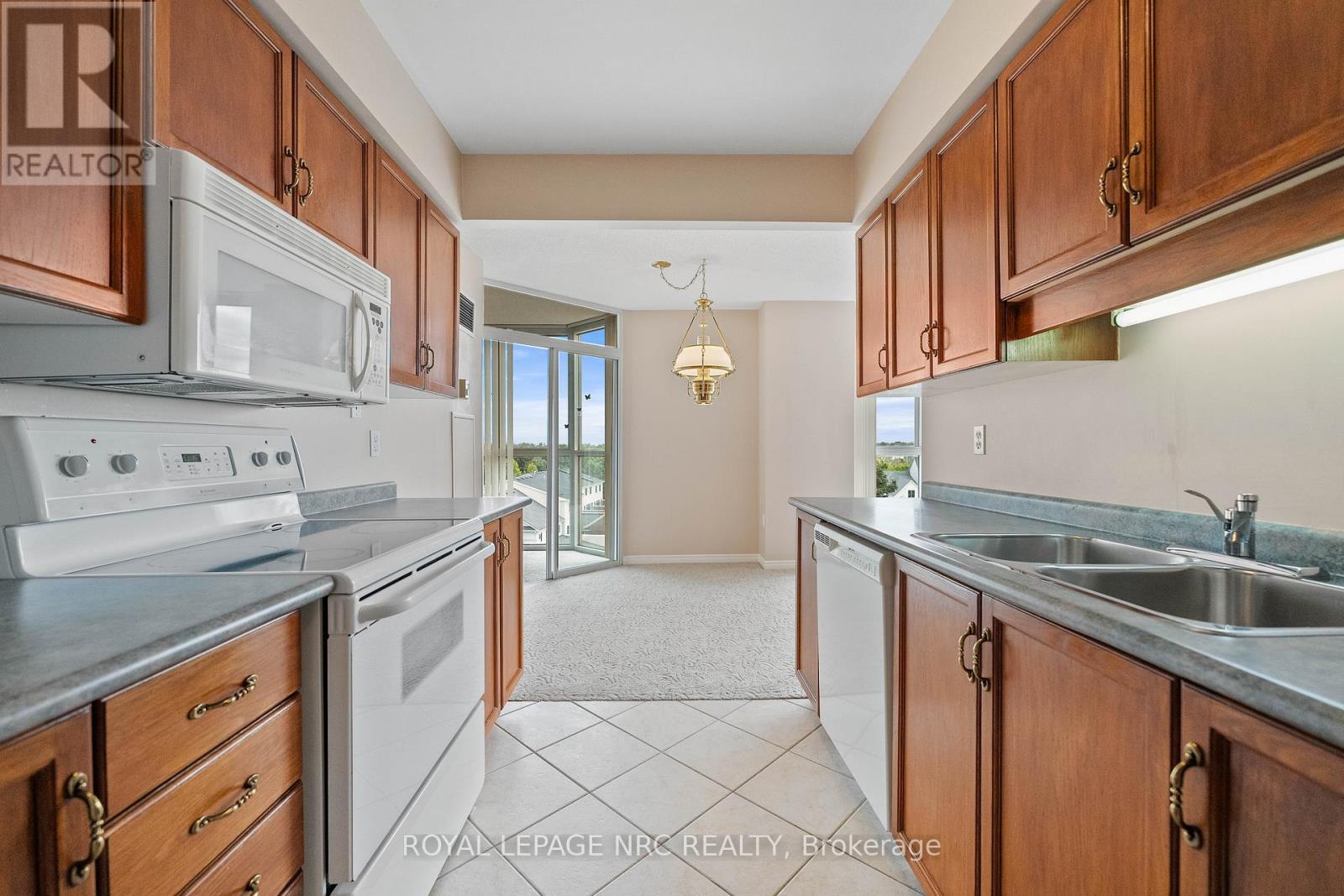 












605 - 162 MARTINDALE ROAD

,
St. Catharines,




Ontario
L2S3S4

