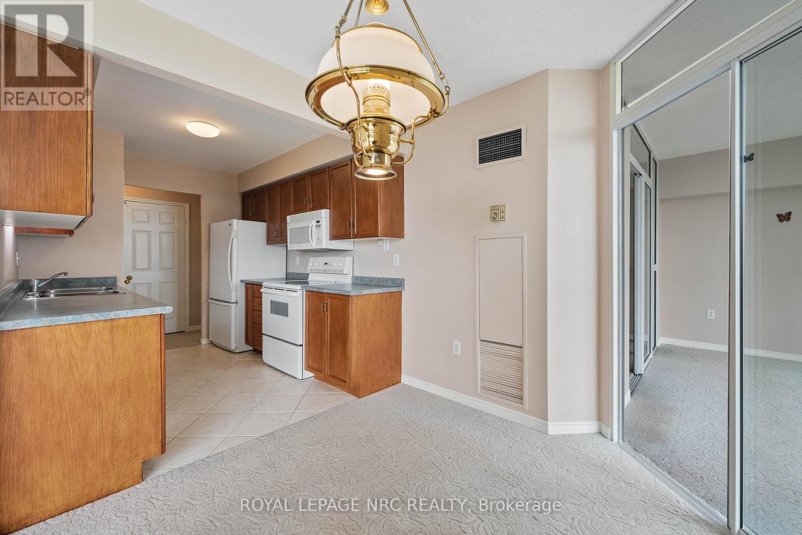 












605 - 162 MARTINDALE ROAD

,
St. Catharines,




Ontario
L2S3S4

