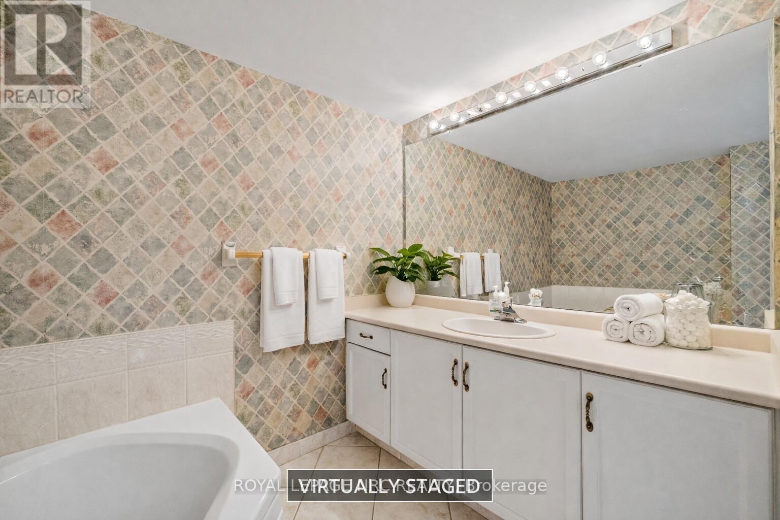 












605 - 162 MARTINDALE ROAD

,
St. Catharines,




Ontario
L2S3S4

