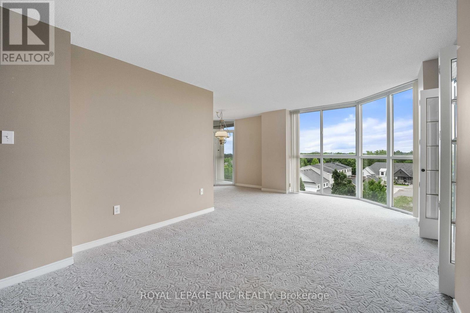 












605 - 162 MARTINDALE ROAD

,
St. Catharines,




Ontario
L2S3S4

