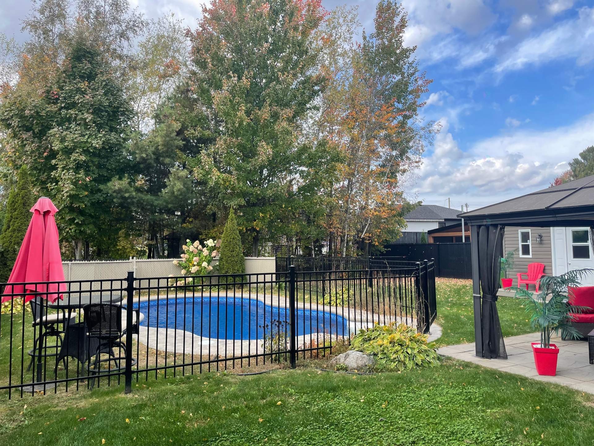 









490


Rue des Pétunias

,
Victoriaville,




QC
G6T2E7

