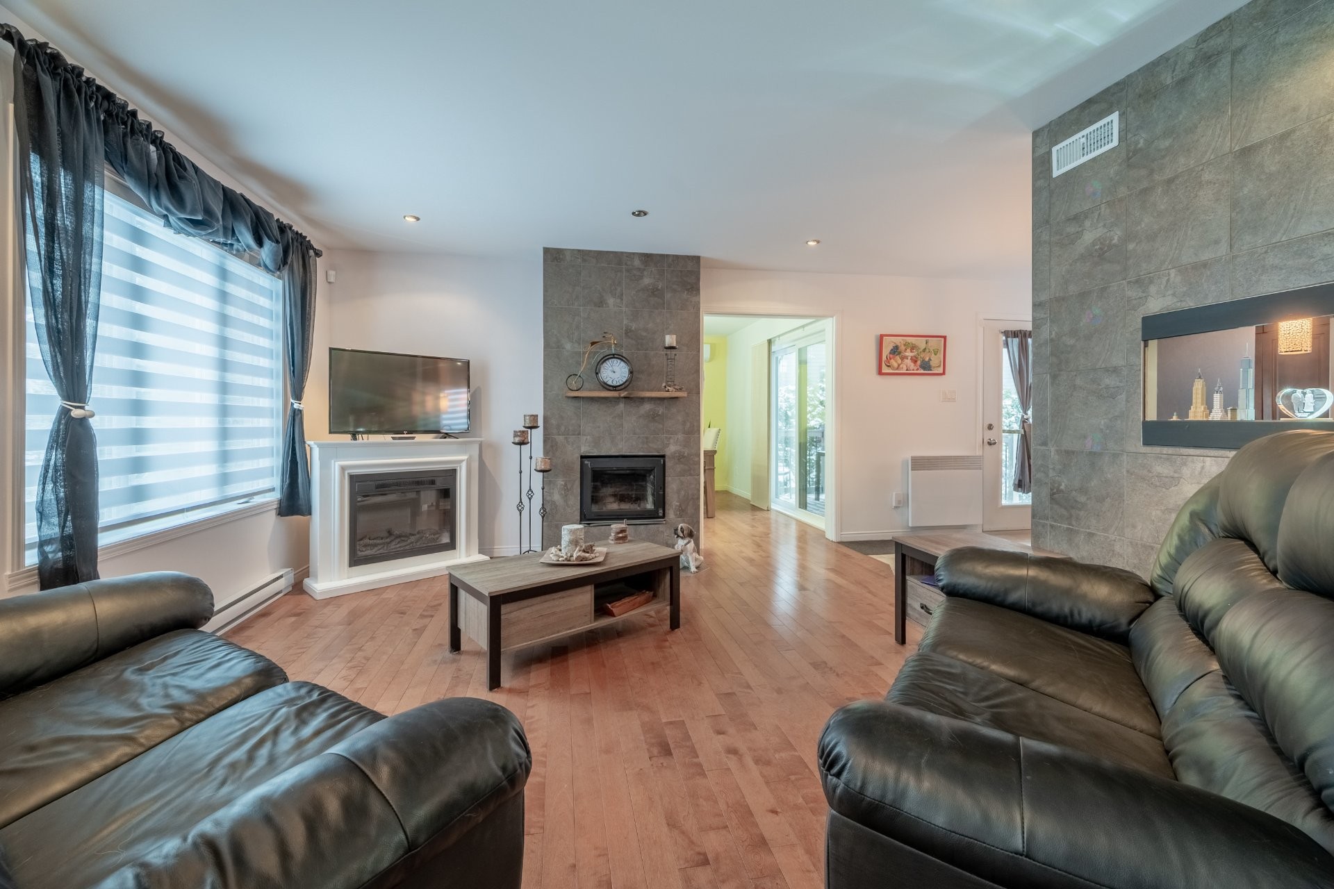 









490


Rue des Pétunias

,
Victoriaville,




QC
G6T2E7

