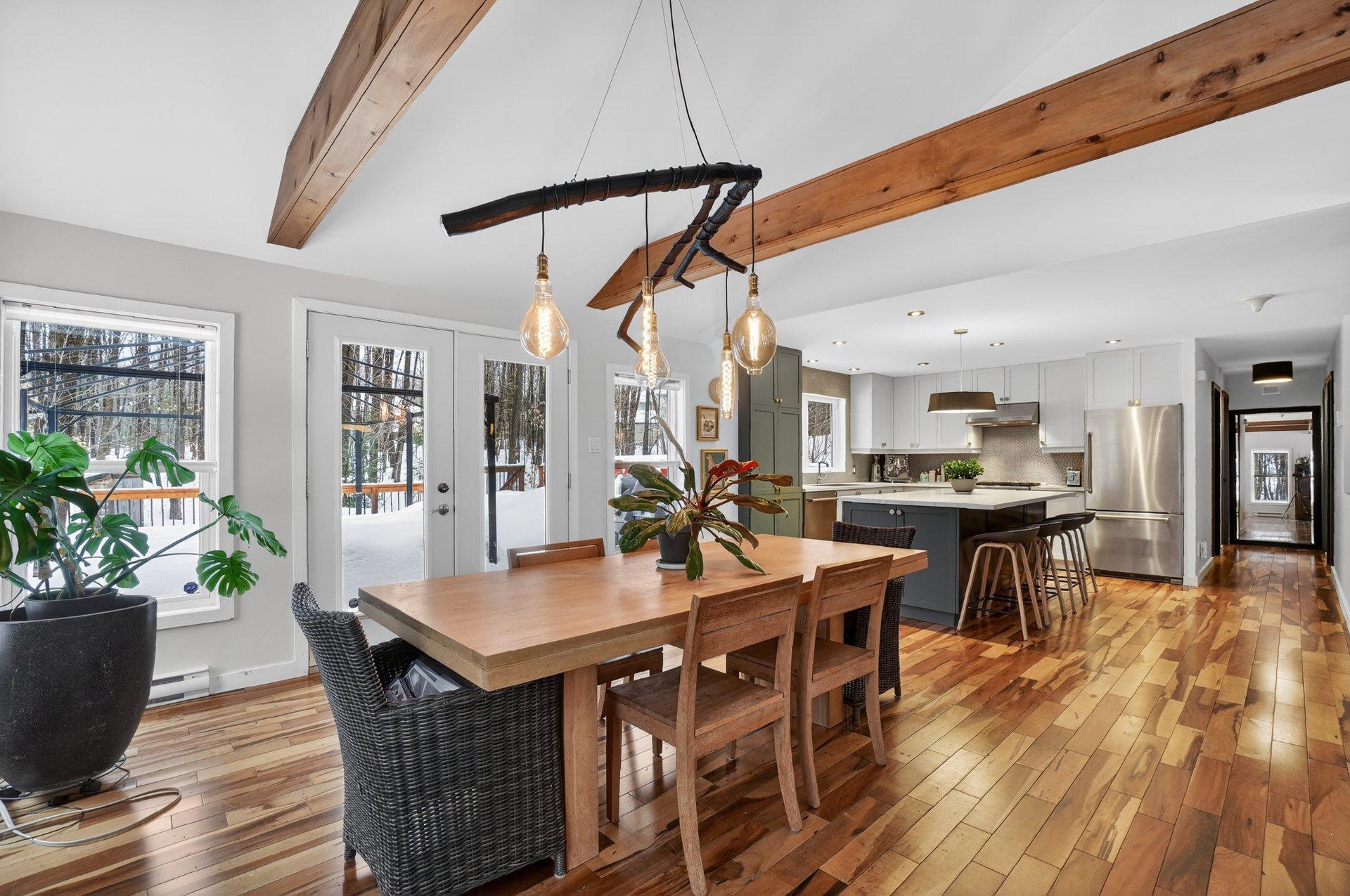 









263


Rue du Havre

,
Saint-Colomban,




QC
J5K2V8

