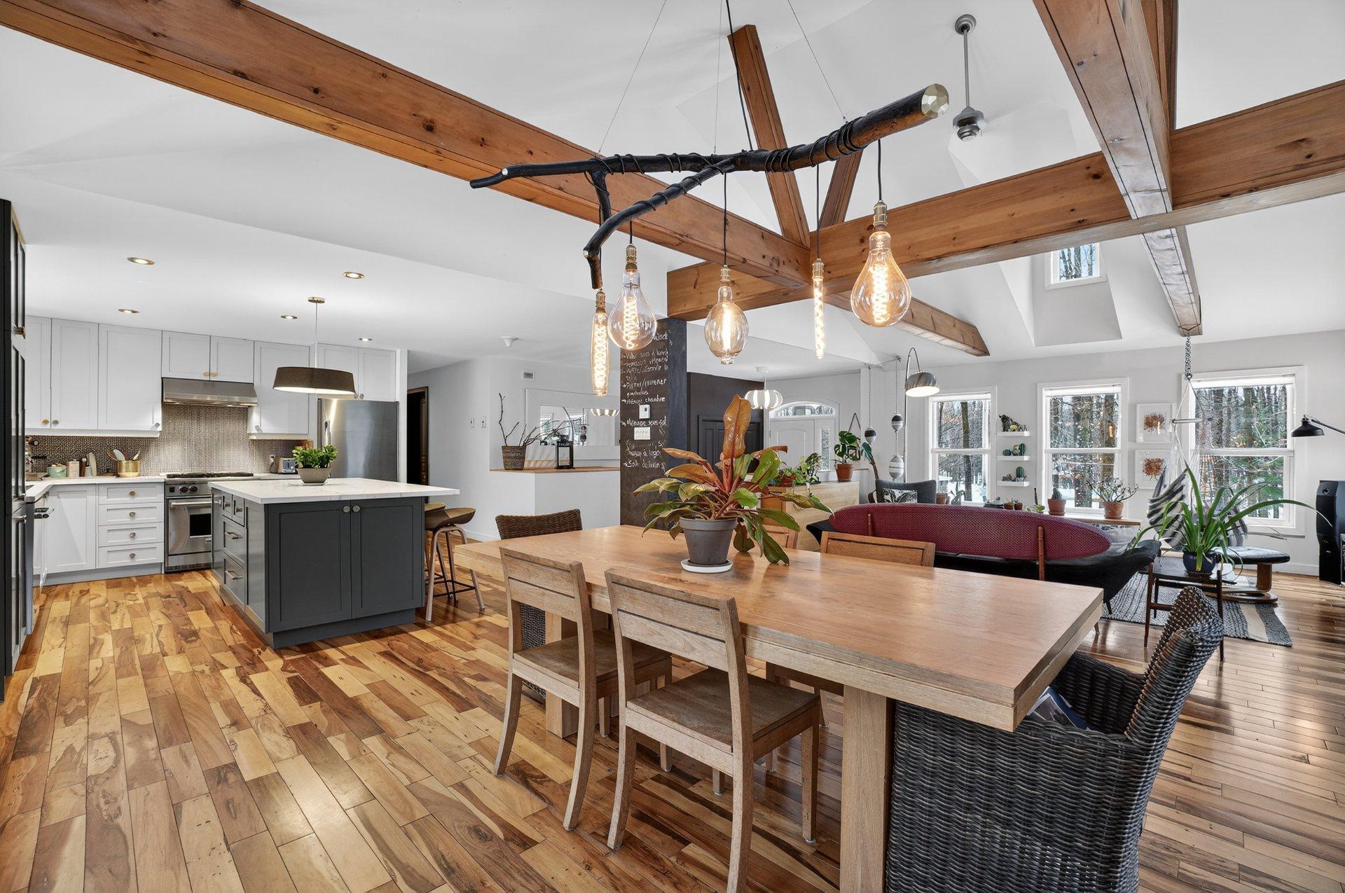 









263


Rue du Havre

,
Saint-Colomban,




QC
J5K2V8

