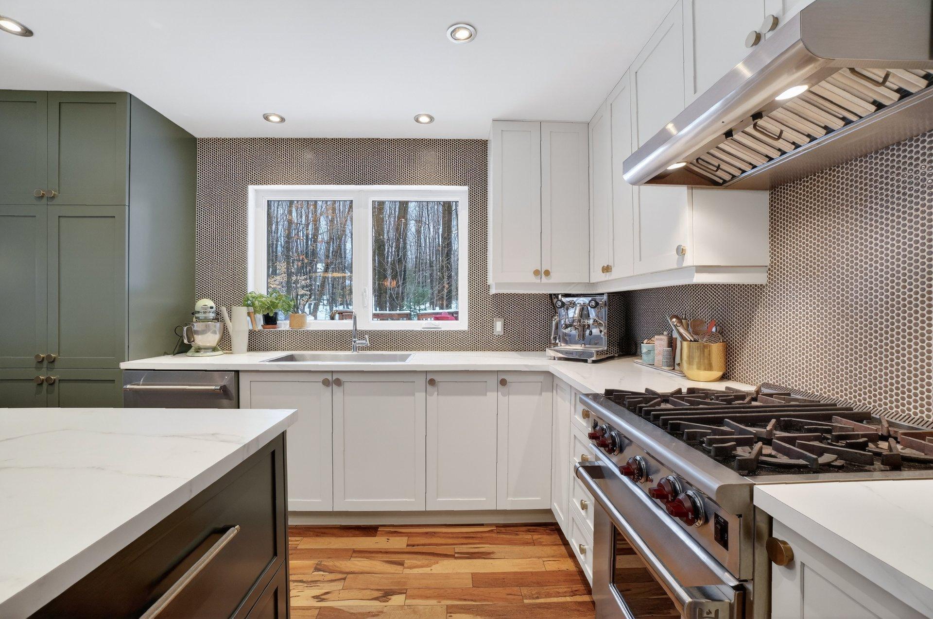 









263


Rue du Havre

,
Saint-Colomban,




QC
J5K2V8

