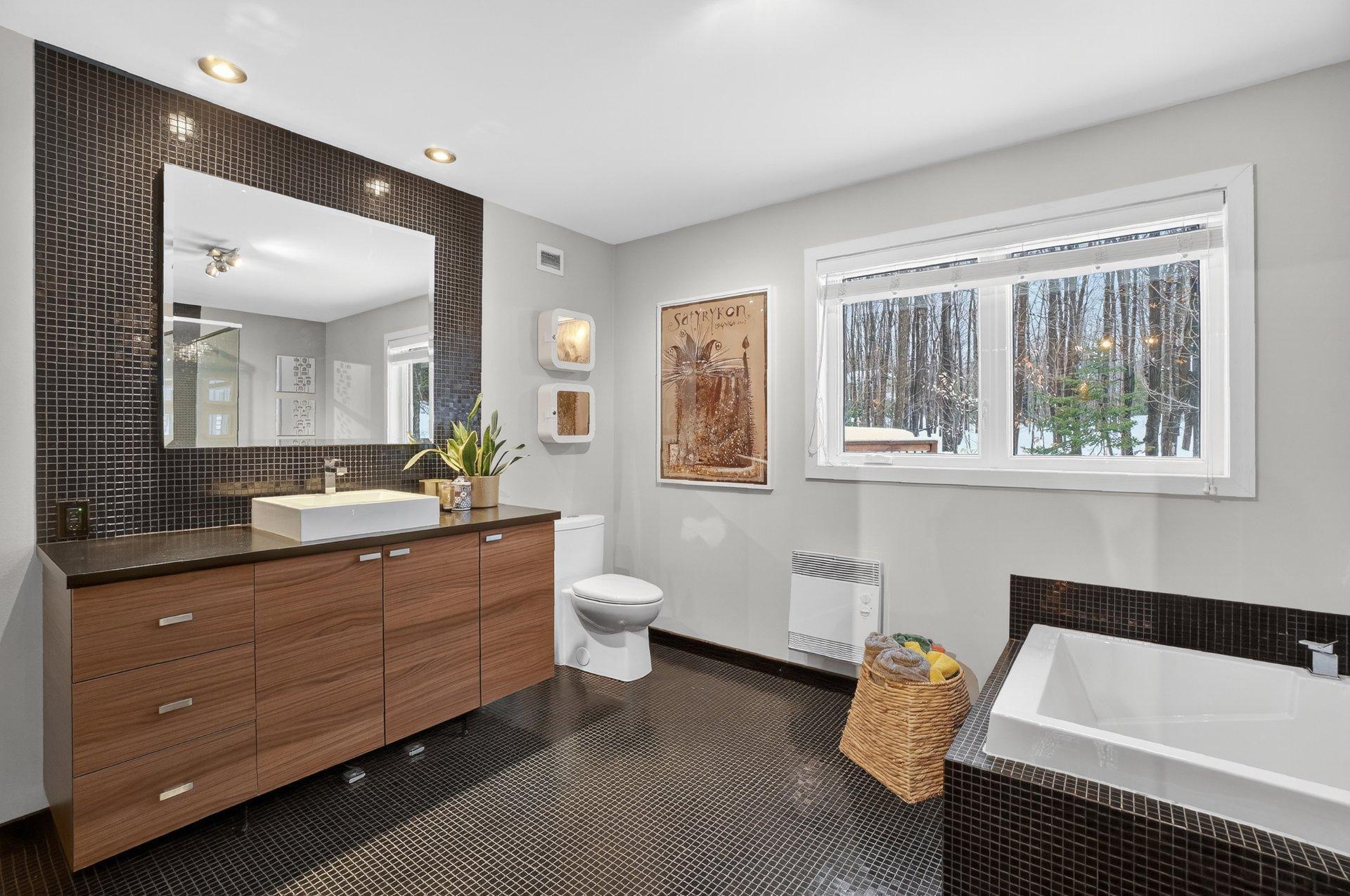 









263


Rue du Havre

,
Saint-Colomban,




QC
J5K2V8

