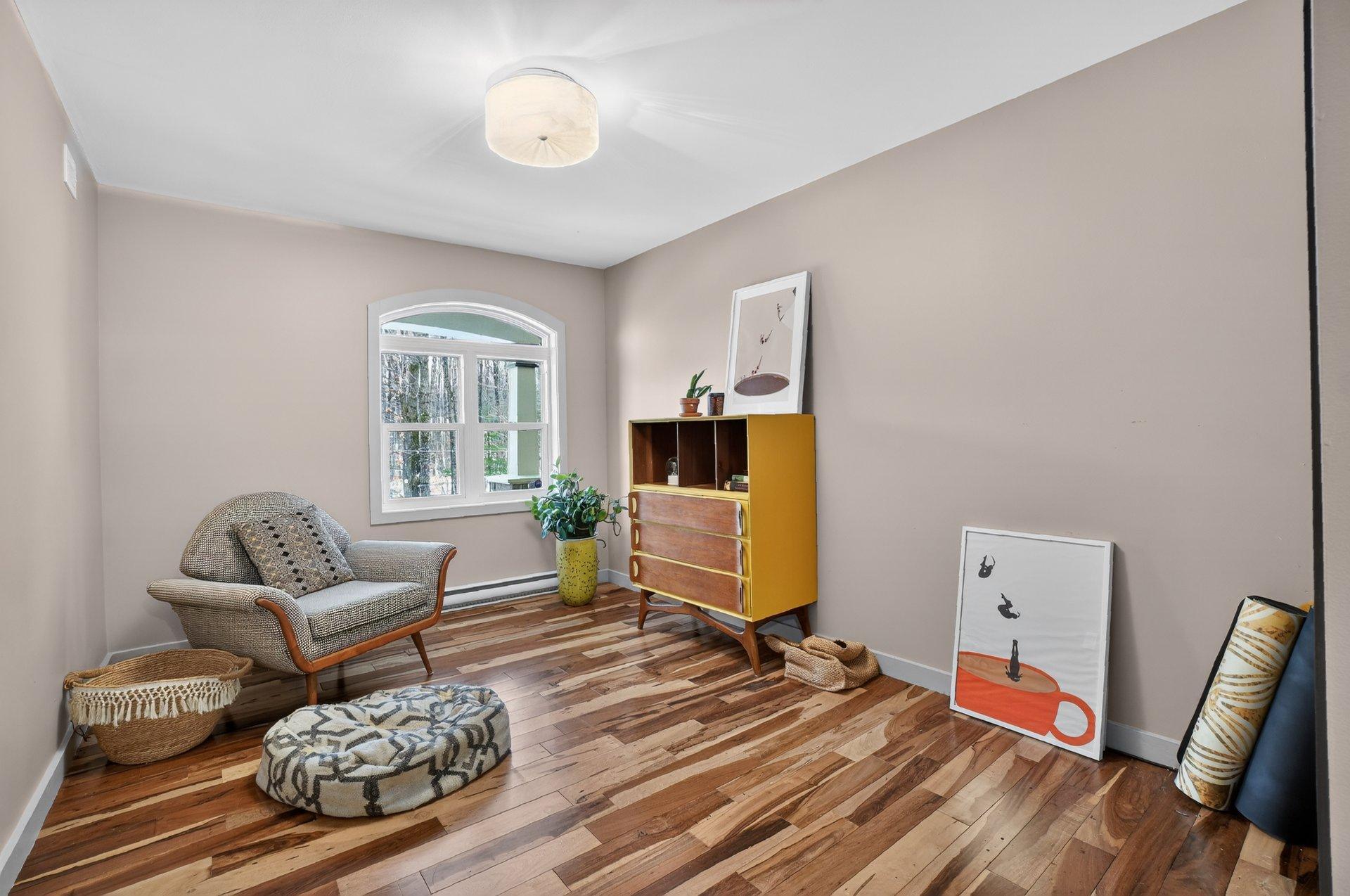 









263


Rue du Havre

,
Saint-Colomban,




QC
J5K2V8

