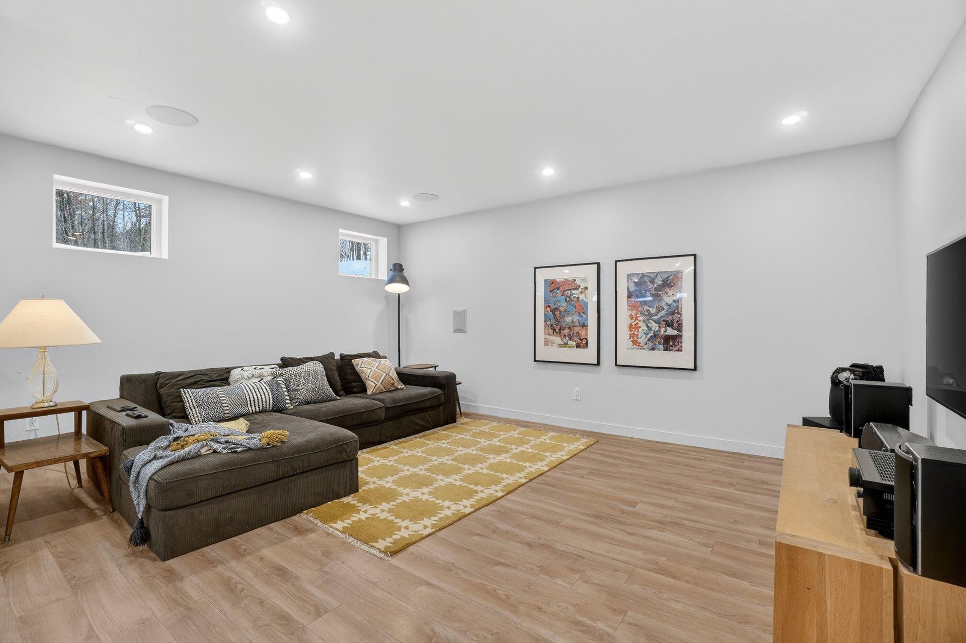 









263


Rue du Havre

,
Saint-Colomban,




QC
J5K2V8

