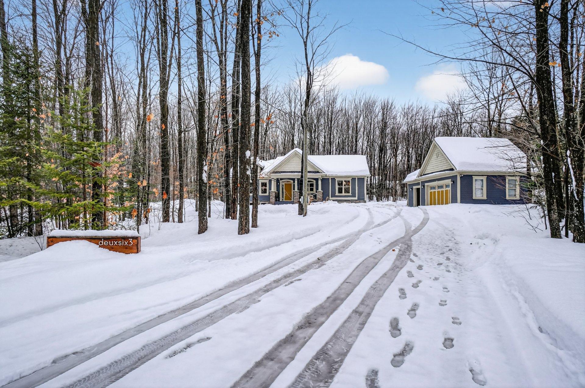 









263


Rue du Havre

,
Saint-Colomban,




QC
J5K2V8

