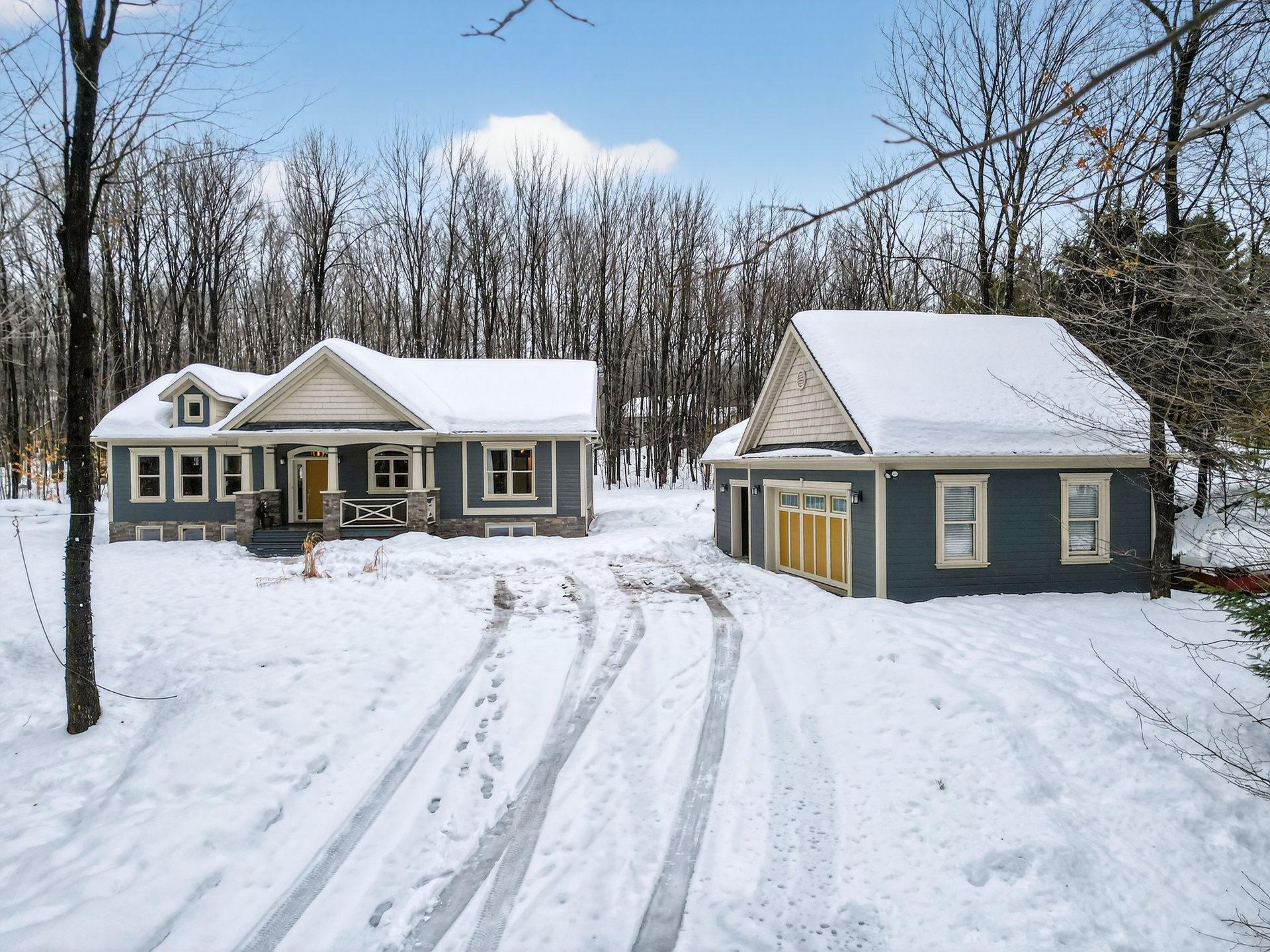 









263


Rue du Havre

,
Saint-Colomban,




QC
J5K2V8

