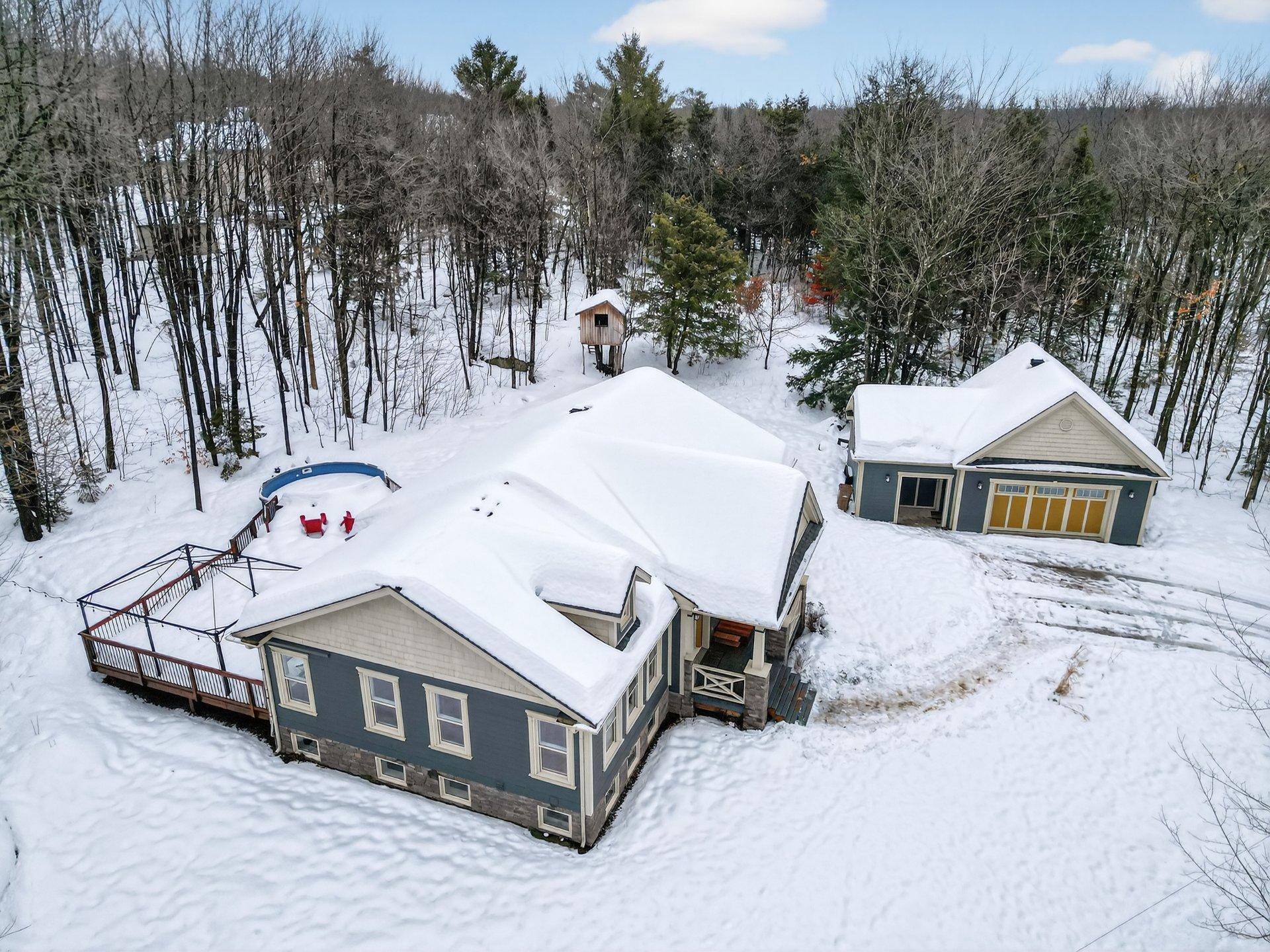 









263


Rue du Havre

,
Saint-Colomban,




QC
J5K2V8

