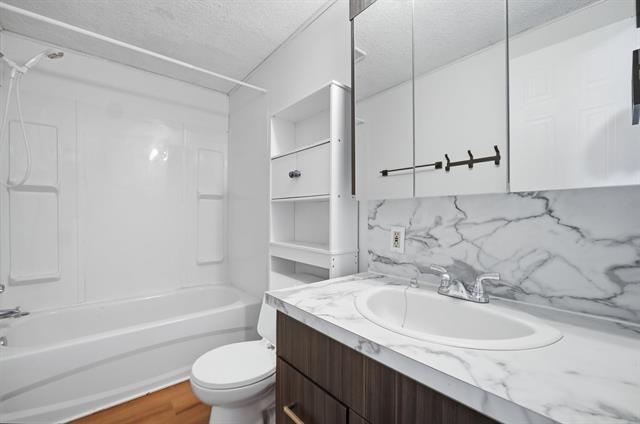 









22


Trailer Court

RD,
New Bothwell,




MB
R0A 1C0

