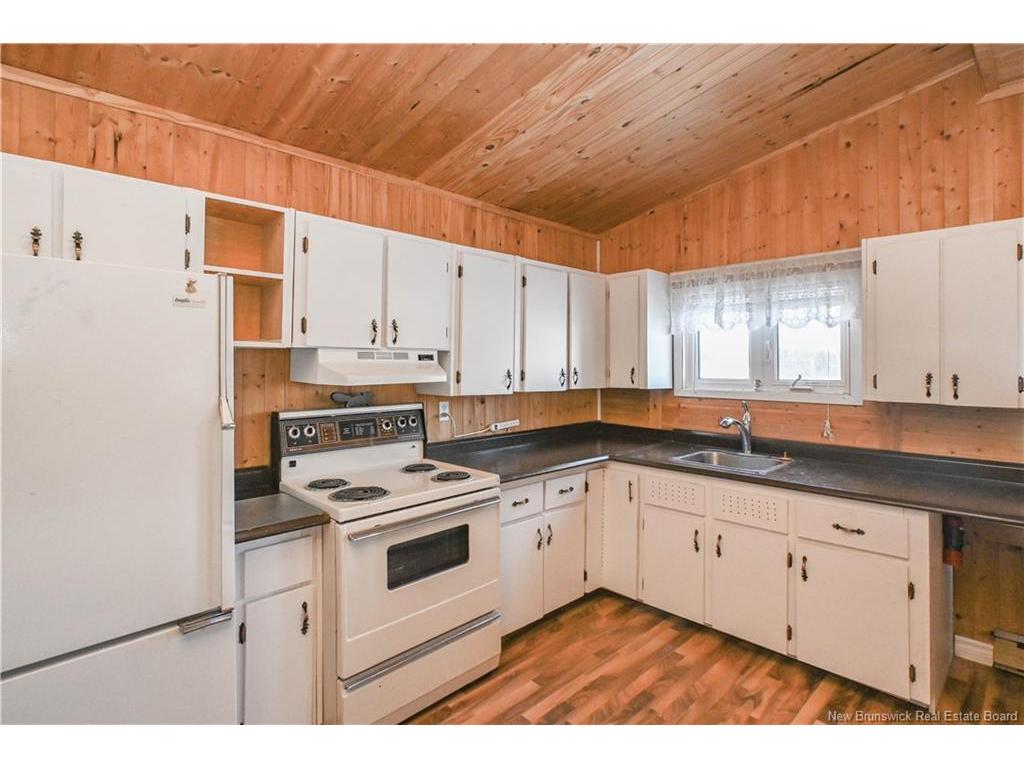 









51


Emile-Normand

LANE,
Landry Office,




NB
E8P 2G8

