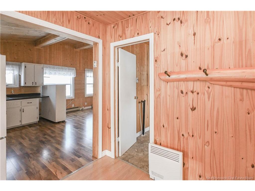 









51


Emile-Normand

LANE,
Landry Office,




NB
E8P 2G8

