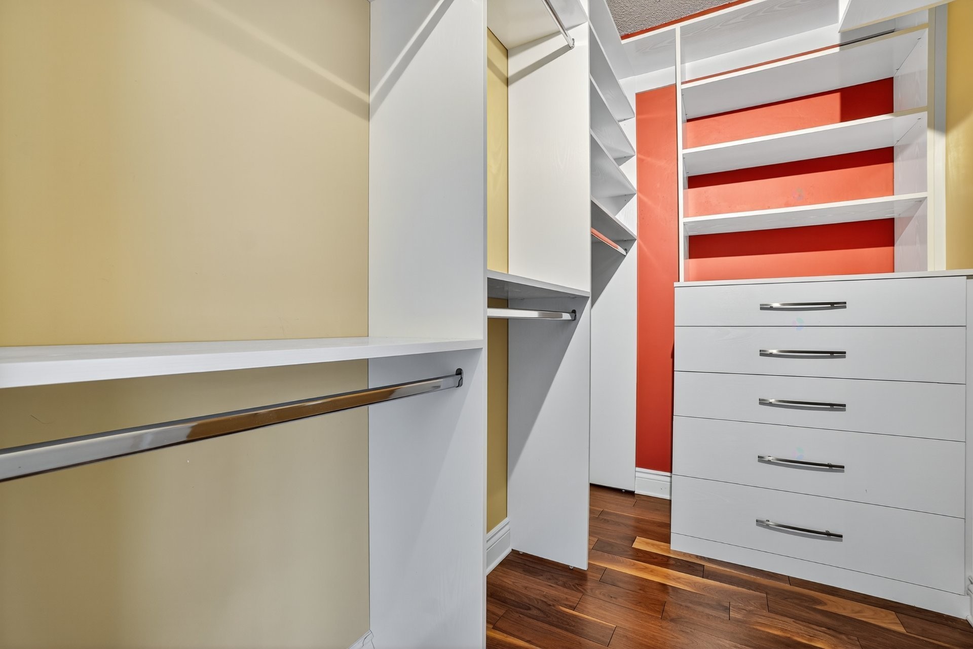 









110


Rue Barnett

, 401,
Dollard-des-Ormeaux,




QC
H9G3C7

