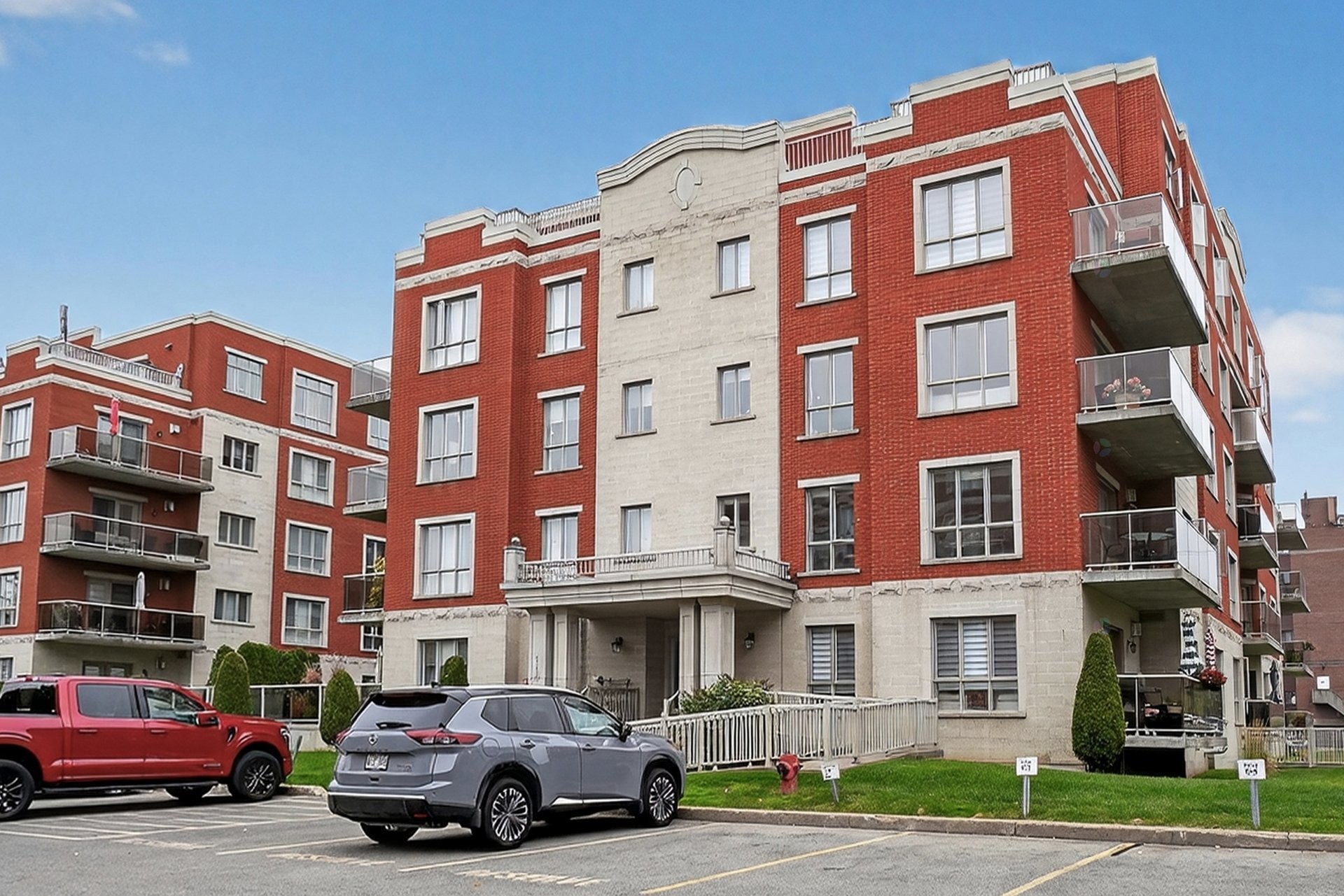 









110


Rue Barnett

, 401,
Dollard-des-Ormeaux,




QC
H9G3C7

