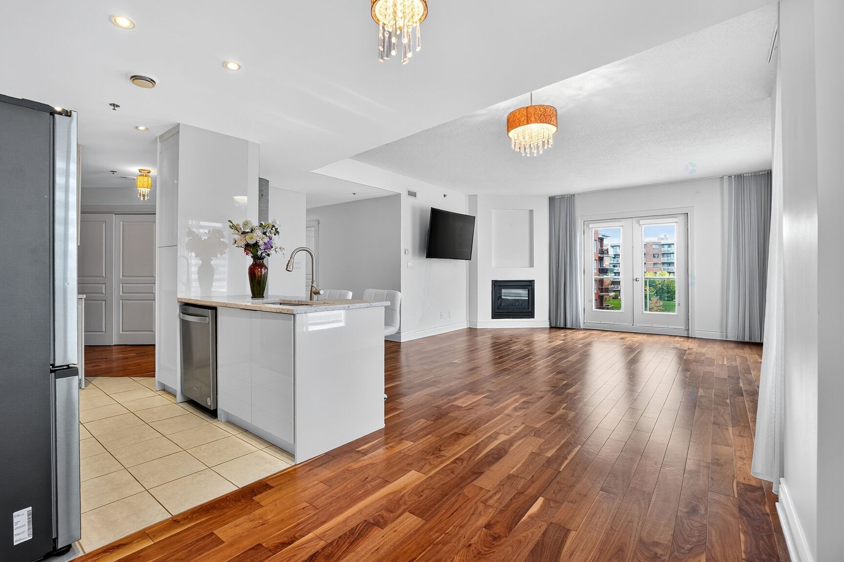 









110


Rue Barnett

, 401,
Dollard-des-Ormeaux,




QC
H9G3C7

