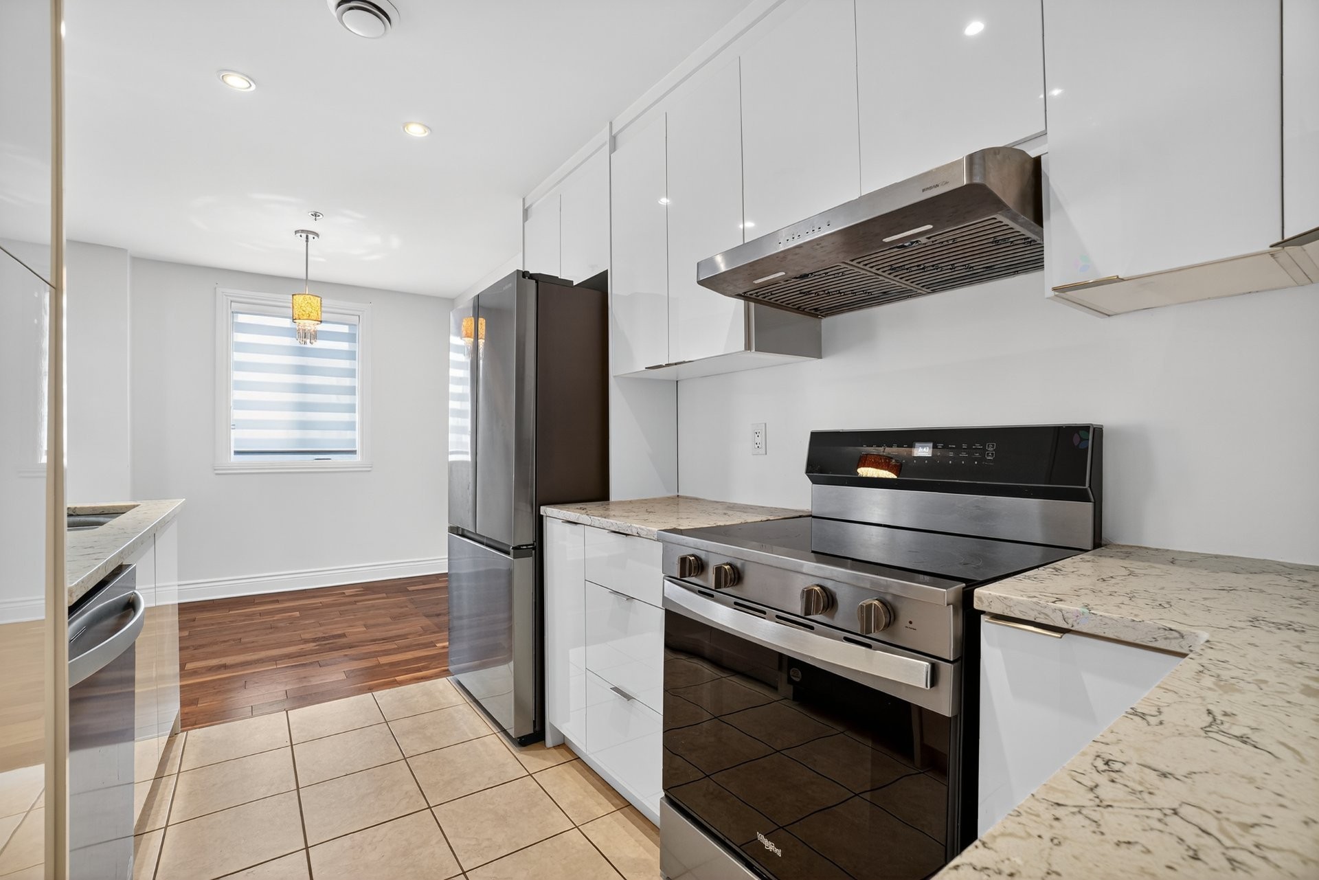 









110


Rue Barnett

, 401,
Dollard-des-Ormeaux,




QC
H9G3C7

