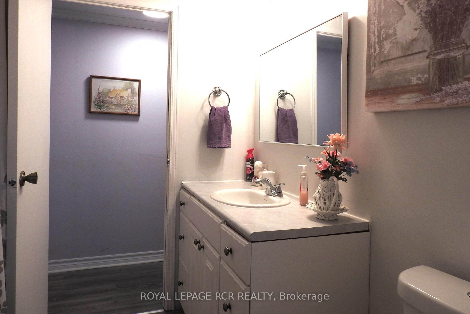 









8


Claremont

Crescent,
Oro-Medonte,




ON
L3V 0P9

