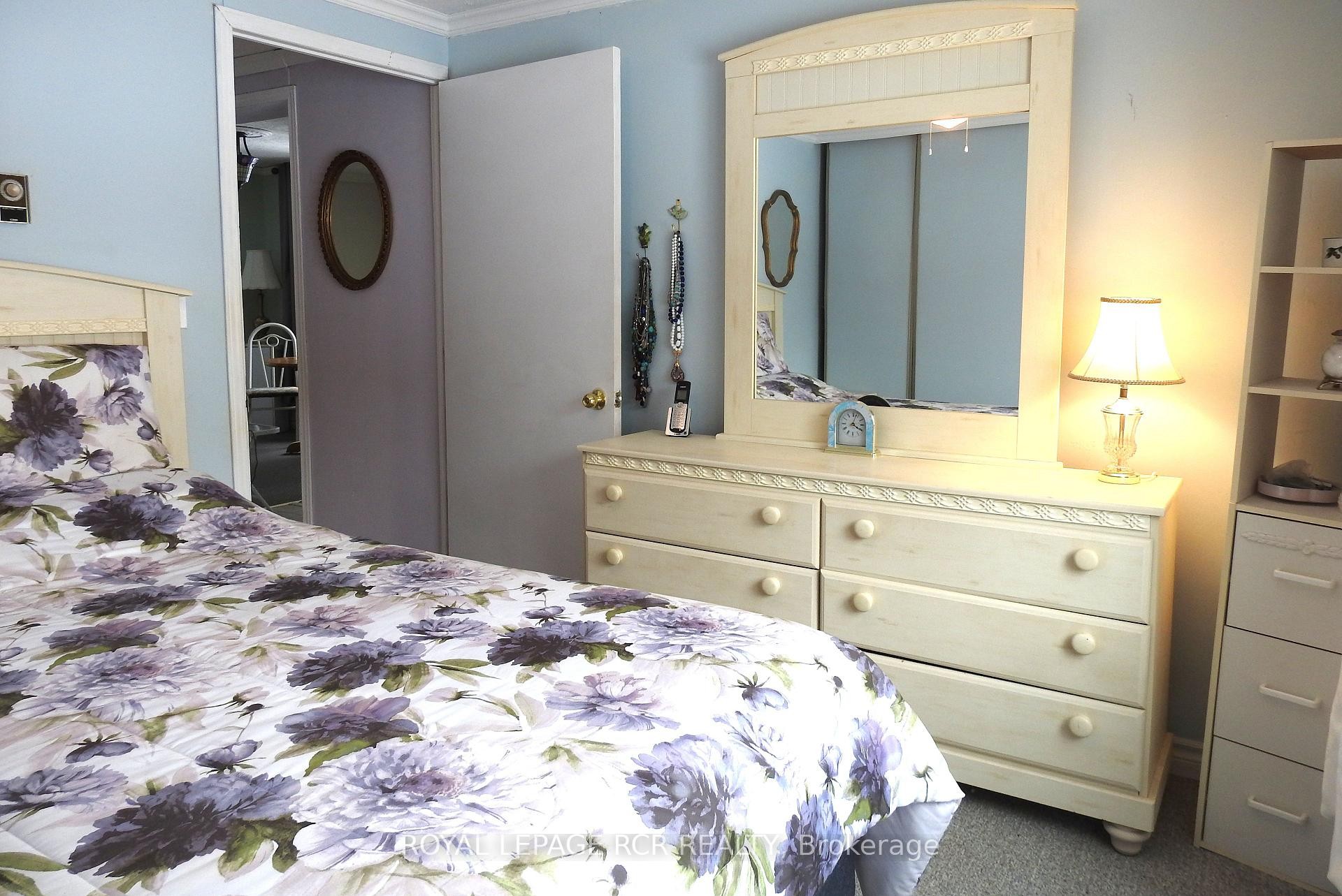 









8


Claremont

Crescent,
Oro-Medonte,




ON
L3V 0P9

