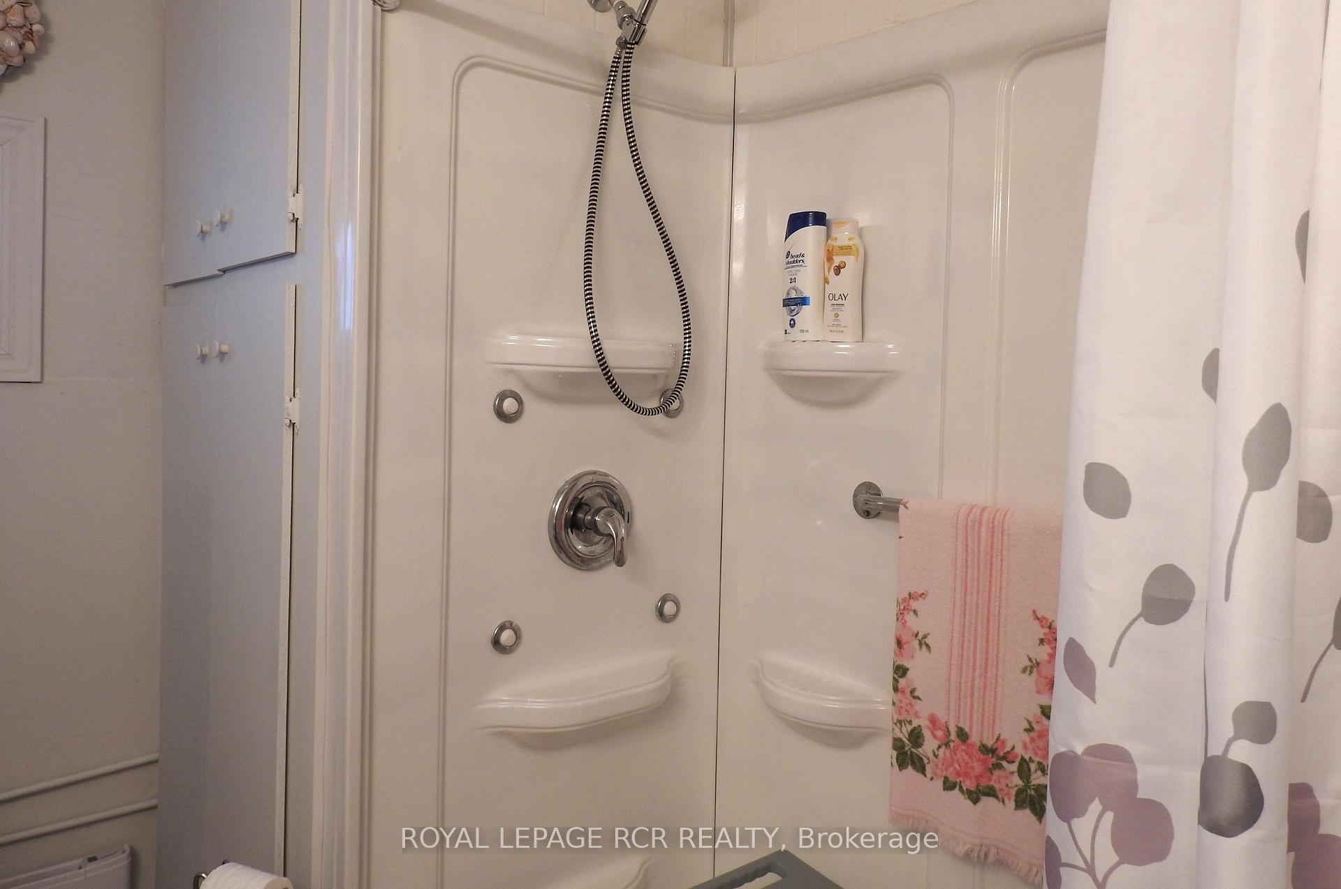 









8


Claremont

Crescent,
Oro-Medonte,




ON
L3V 0P9

