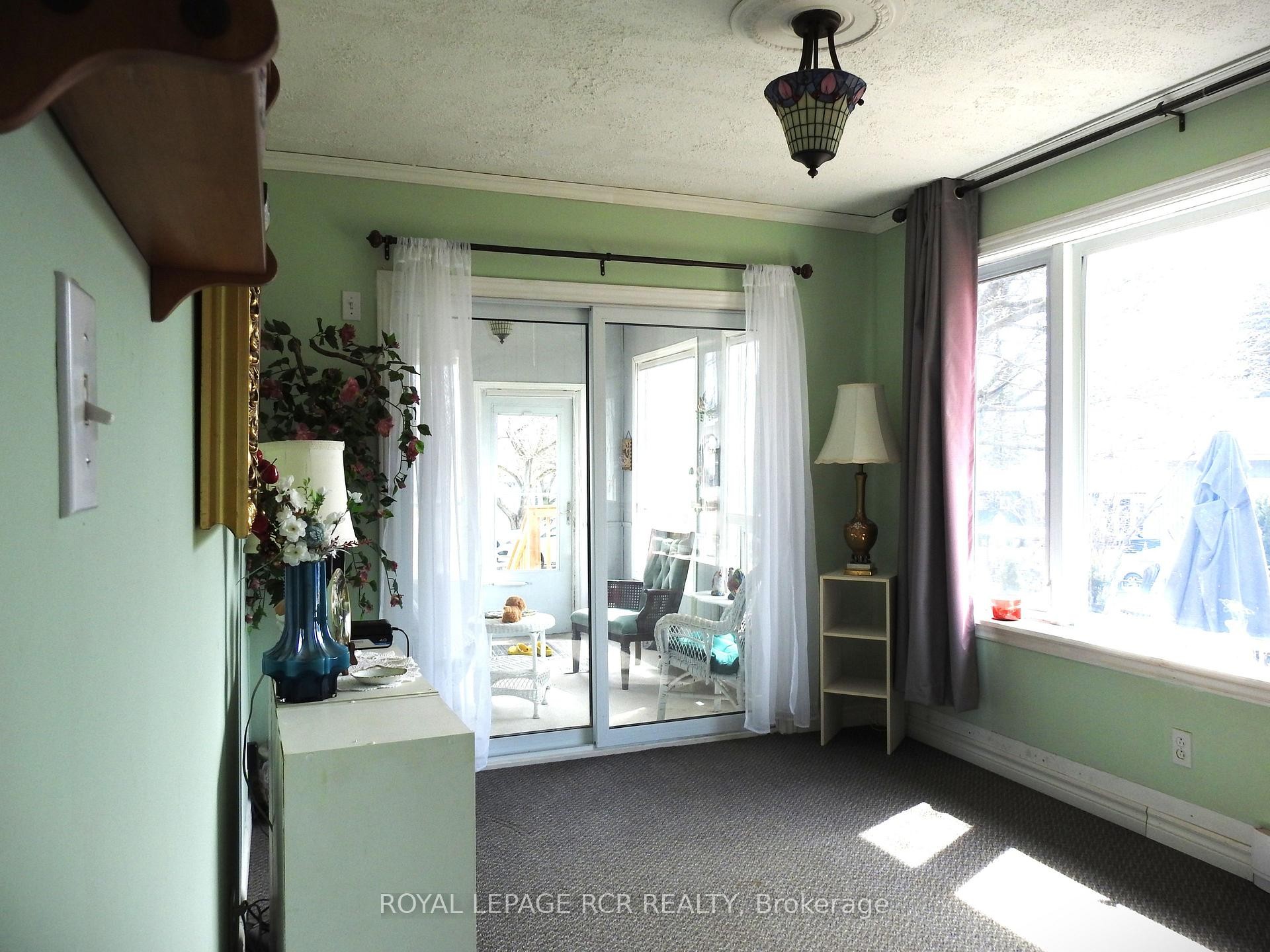 









8


Claremont

Crescent,
Oro-Medonte,




ON
L3V 0P9

