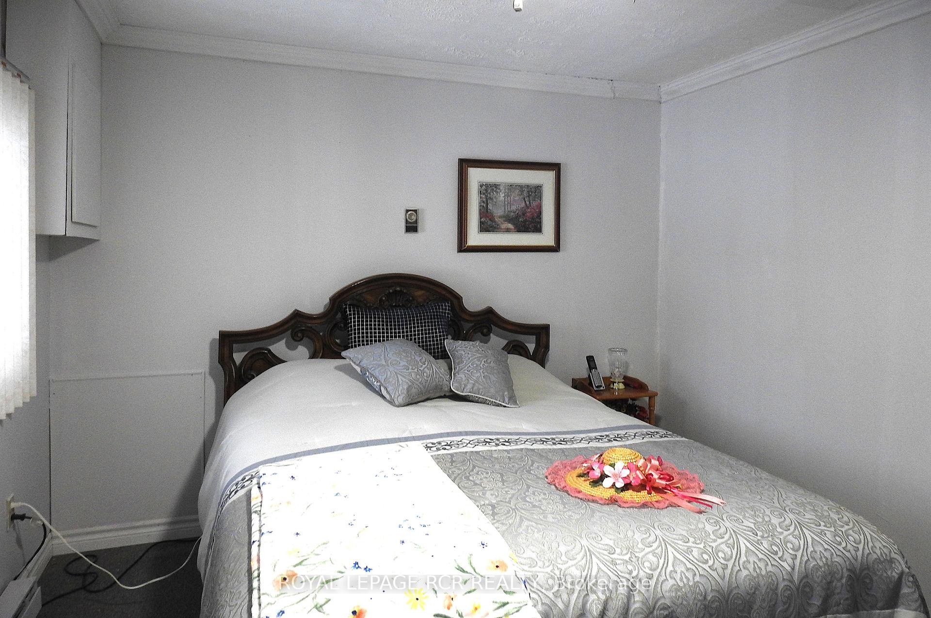 









8


Claremont

Crescent,
Oro-Medonte,




ON
L3V 0P9

