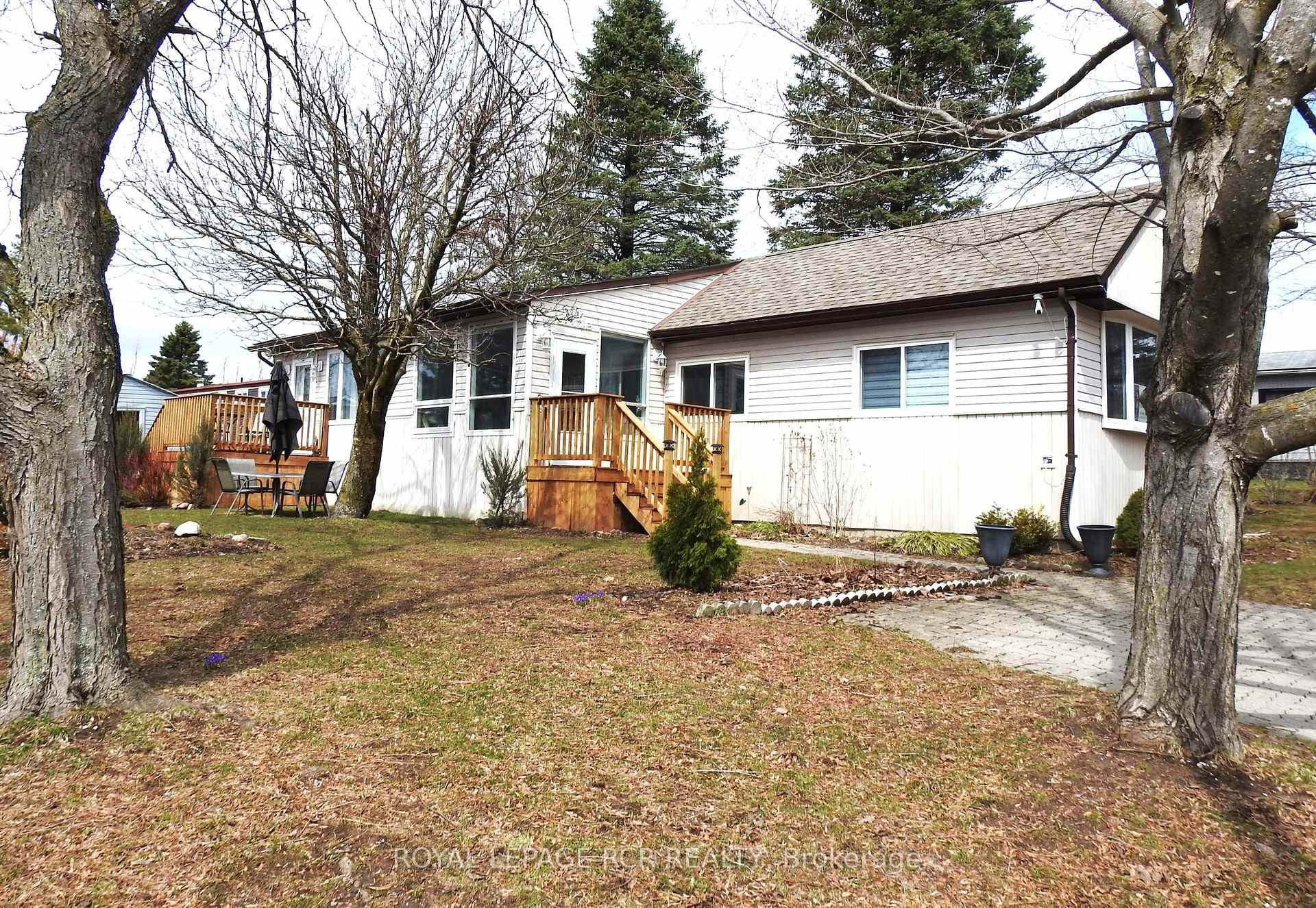 









8


Claremont

Crescent,
Oro-Medonte,




ON
L3V 0P9

