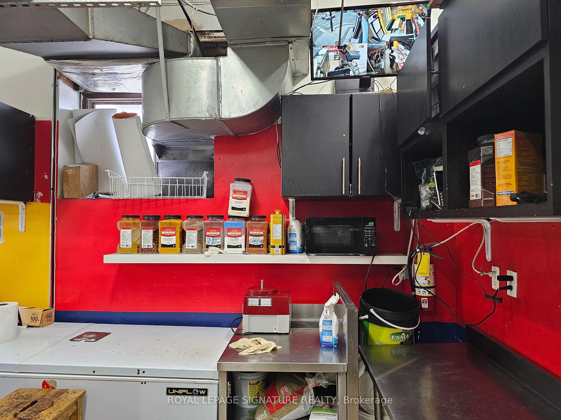 









1225


Queen

Street East,
Toronto,




ON
M4M 1L6

