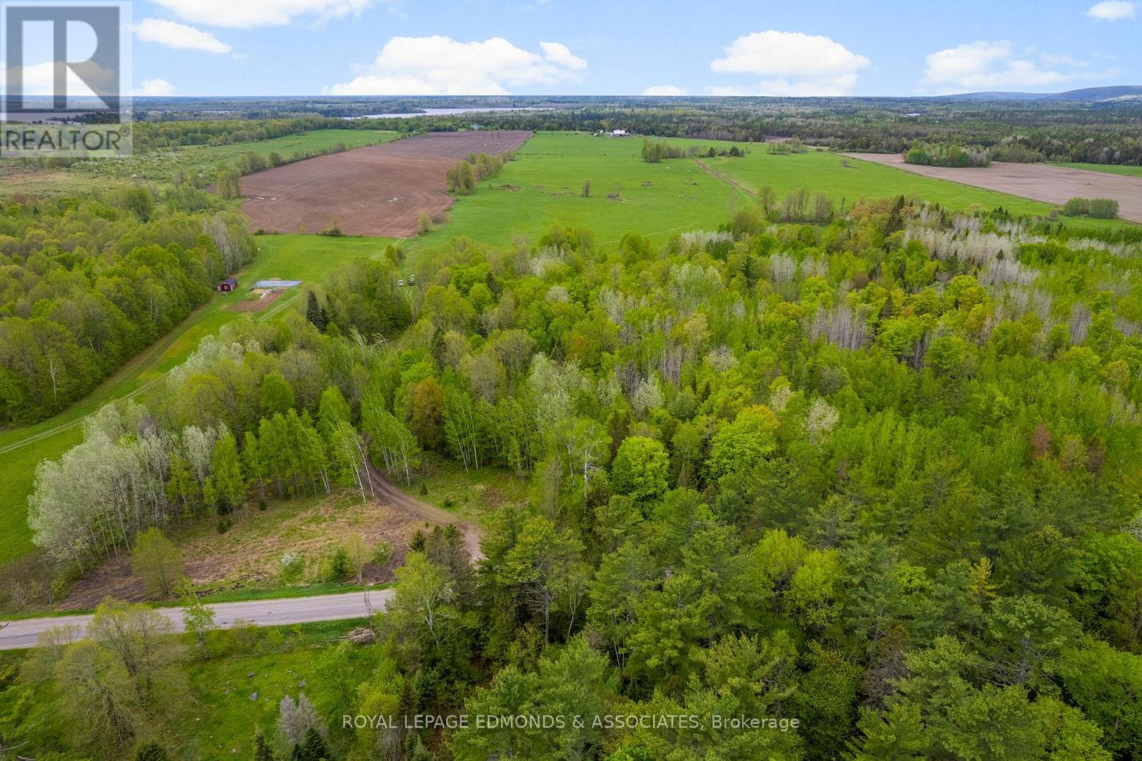 












0 WRIGHT ROAD

,
Whitewater Region,







Ontario
K0J2L0

