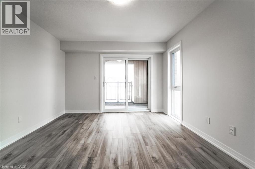 












686 BENNINGER Drive

,
Kitchener,




Ontario
N2E0H8

