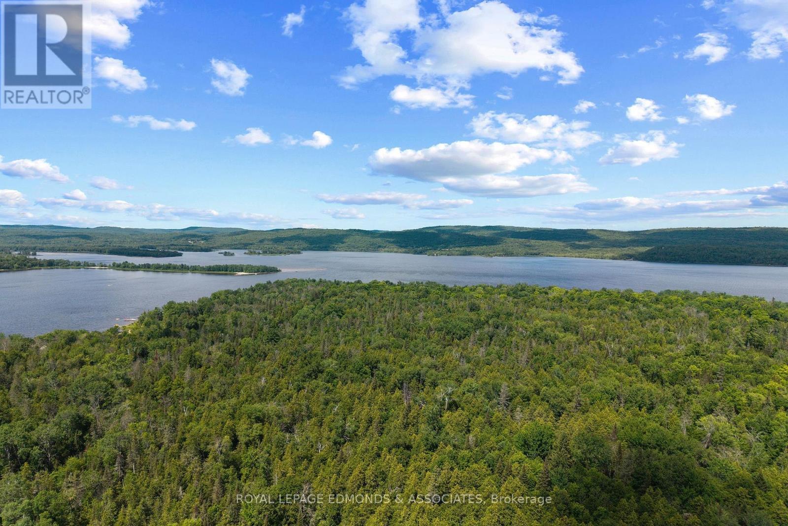












0000 NANGOR TRAIL

,
Whitewater Region,







Ontario
K0J2L0

