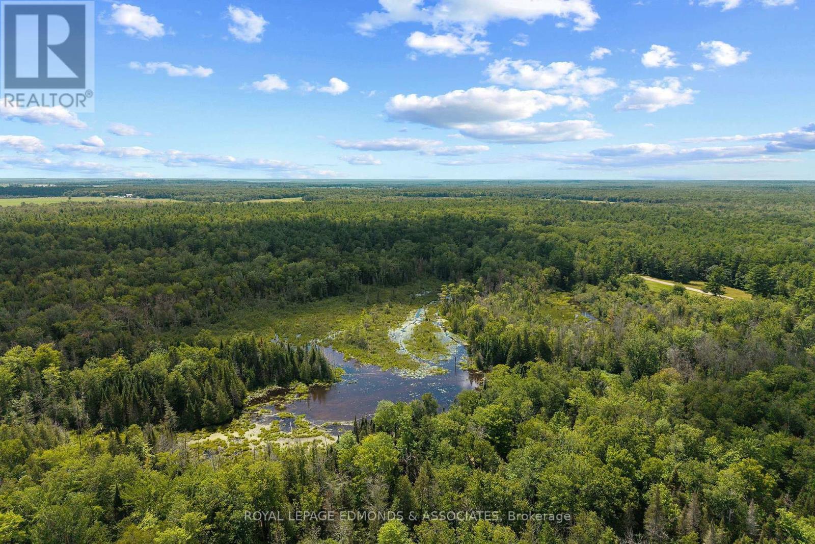 












0000 NANGOR TRAIL

,
Whitewater Region,







Ontario
K0J2L0

