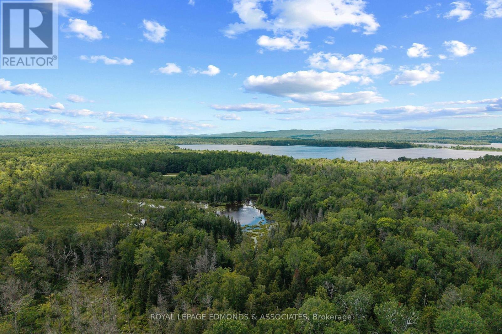 












0000 NANGOR TRAIL

,
Whitewater Region,







Ontario
K0J2L0

