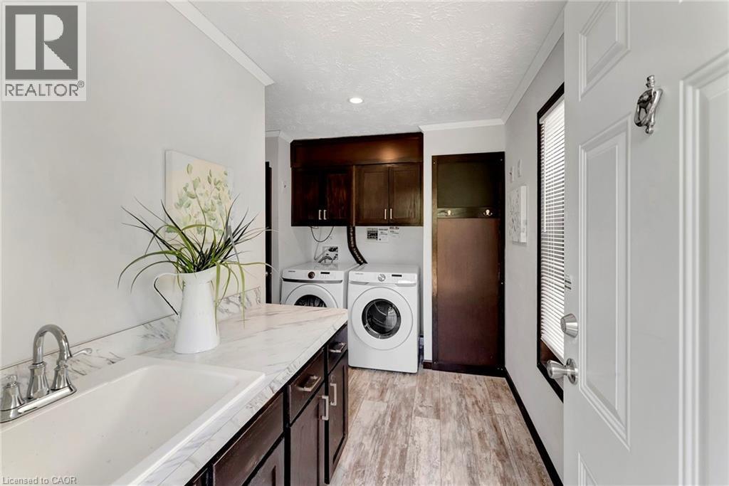 












4881 MAPLEVIEW Crescent

,
Port Colborne,




Ontario
L0S1R0

