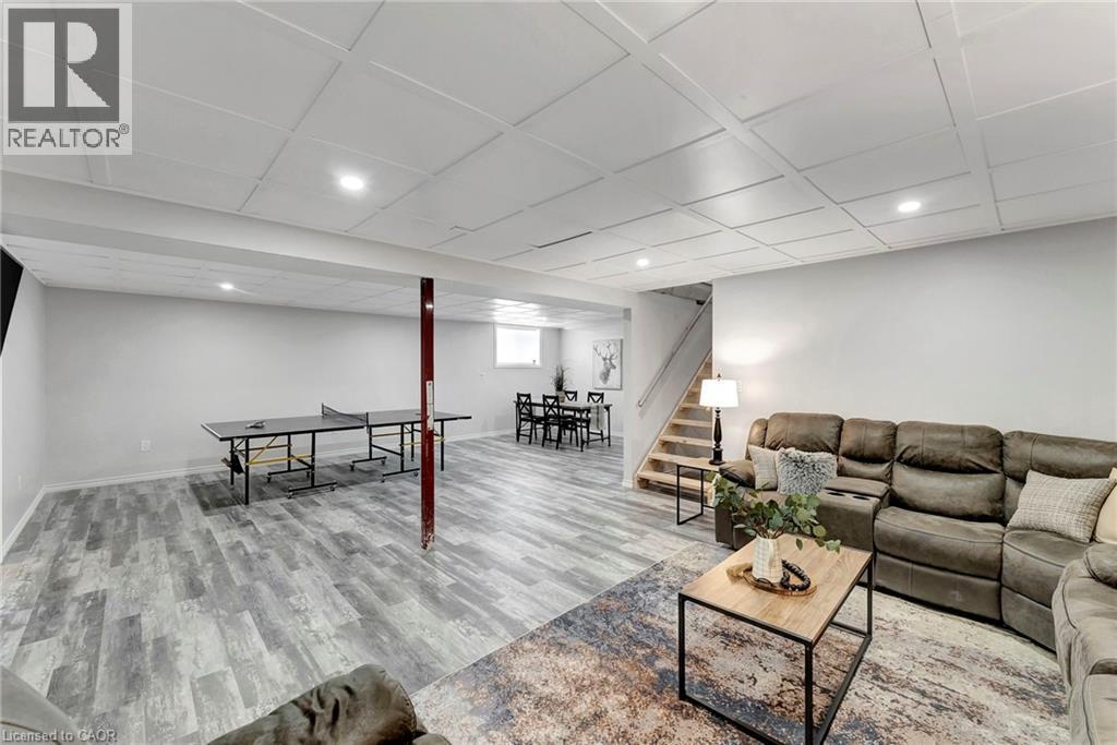 












4881 MAPLEVIEW Crescent

,
Port Colborne,




Ontario
L0S1R0

