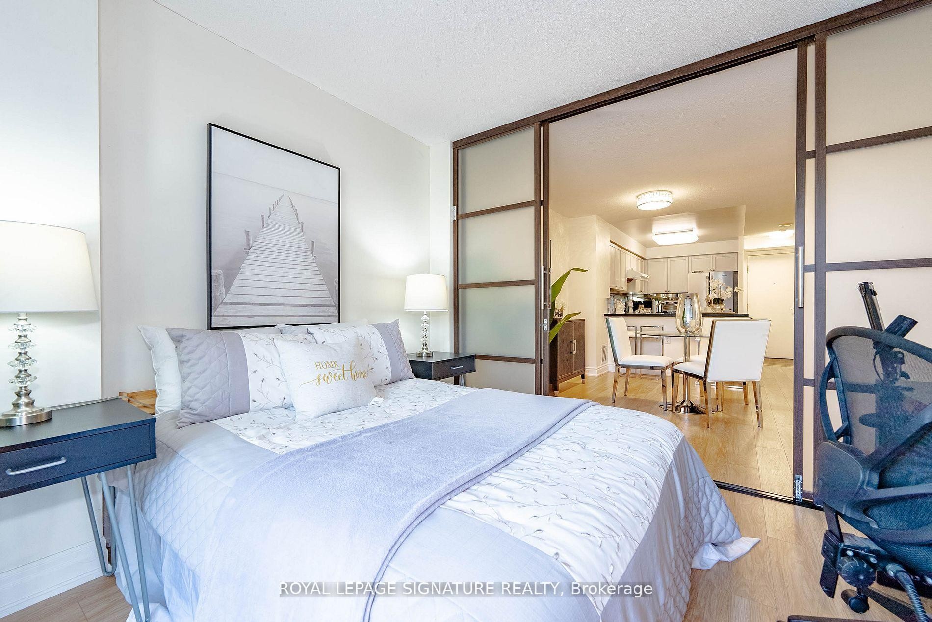 









21


Hillcrest

Avenue, 209,
Toronto,




ON
M2N 7K2

