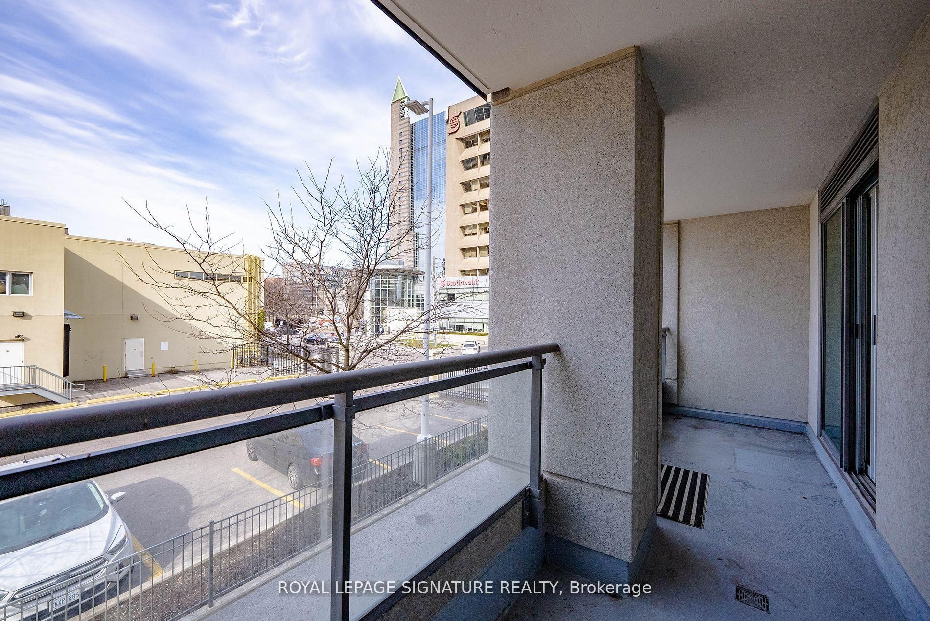 









21


Hillcrest

Avenue, 209,
Toronto,




ON
M2N 7K2

