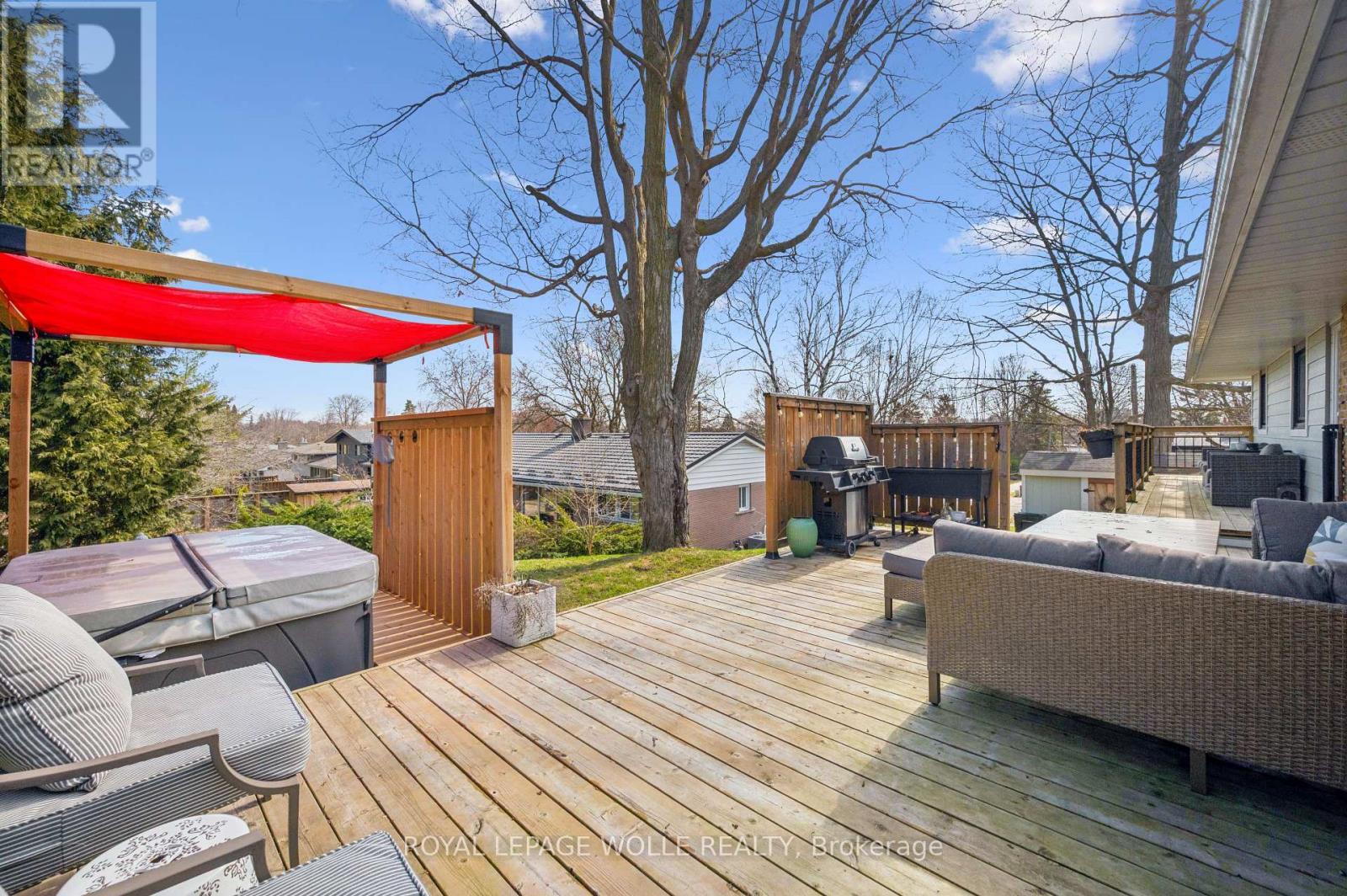 












144 RIPPLEWOOD CRESCENT

,
Kitchener,




Ontario
N2M4R8

