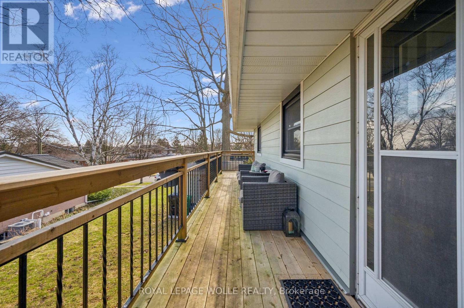 












144 RIPPLEWOOD CRESCENT

,
Kitchener,




Ontario
N2M4R8

