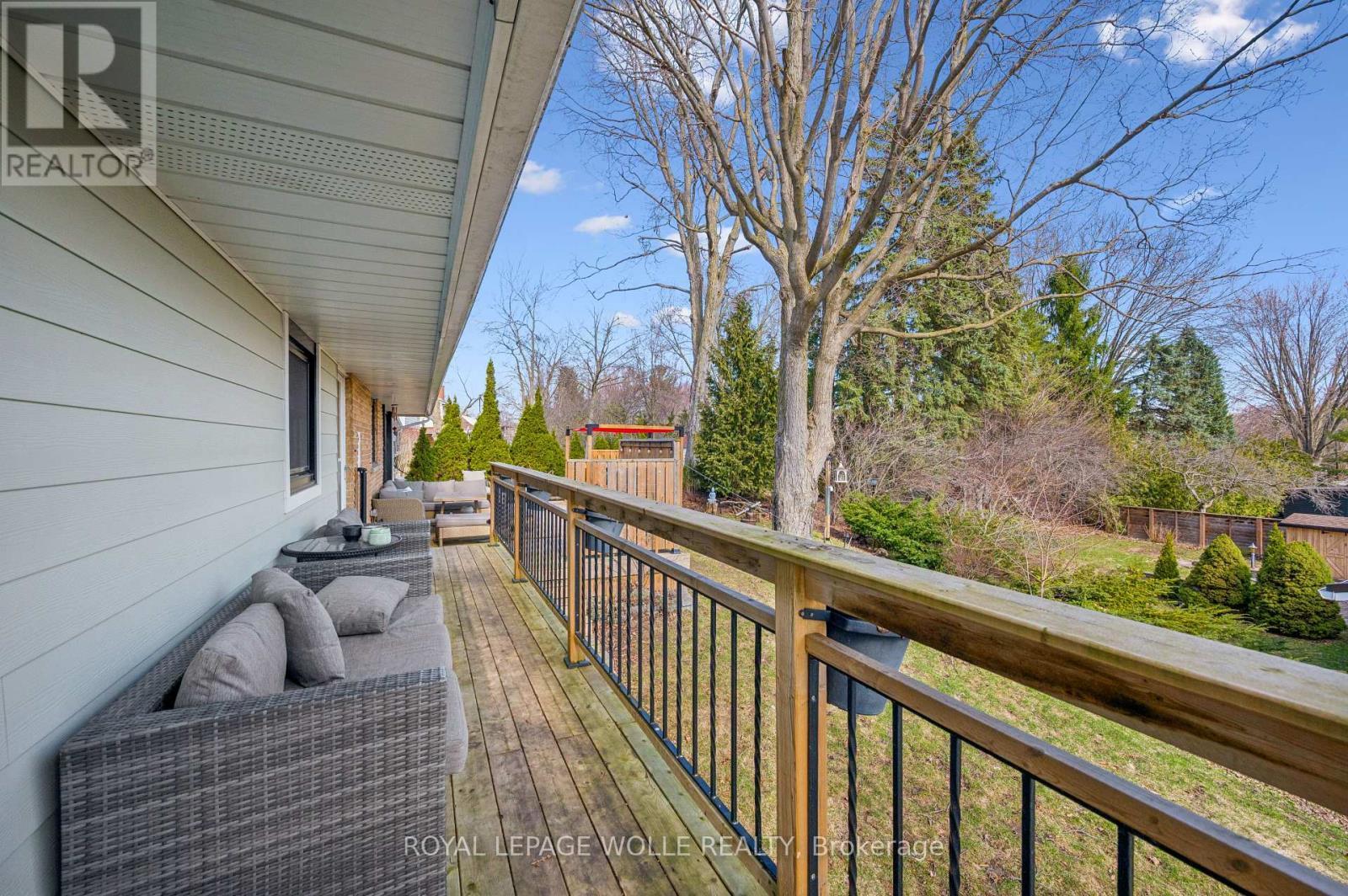 












144 RIPPLEWOOD CRESCENT

,
Kitchener,




Ontario
N2M4R8

