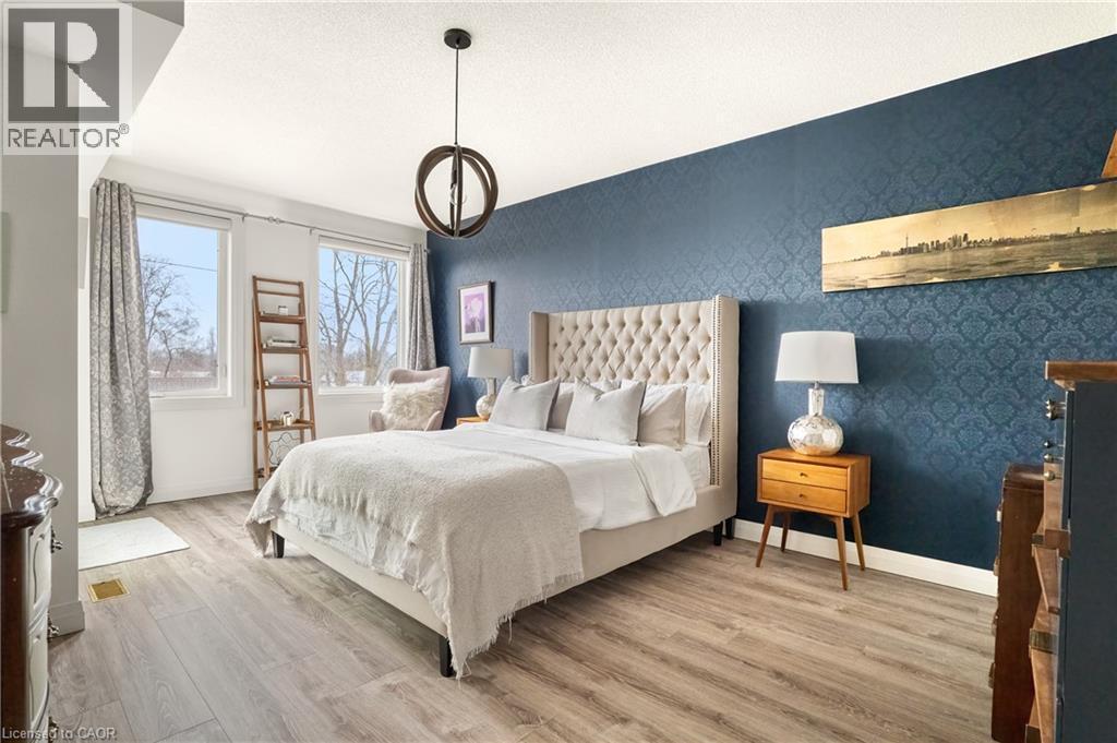 












53 ARTHUR Street S Unit# AT 3

,
Guelph,




Ontario
N1E0P5

