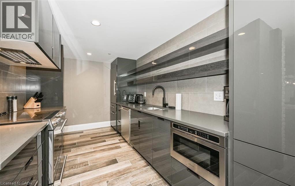 












53 ARTHUR Street S Unit# AT 3

,
Guelph,




Ontario
N1E0P5

