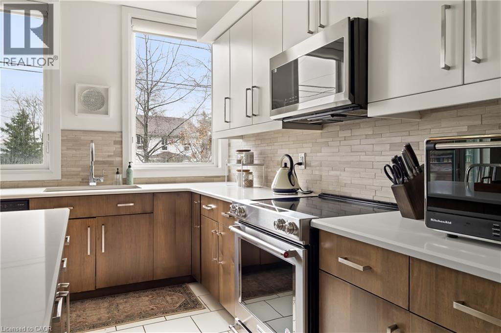 












53 ARTHUR Street S Unit# AT 3

,
Guelph,




Ontario
N1E0P5


