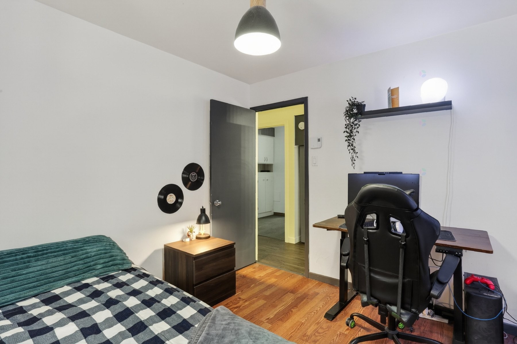 









8313


Av. des Grands-Jardins

,
Shawinigan,




QC
G9N7H6

