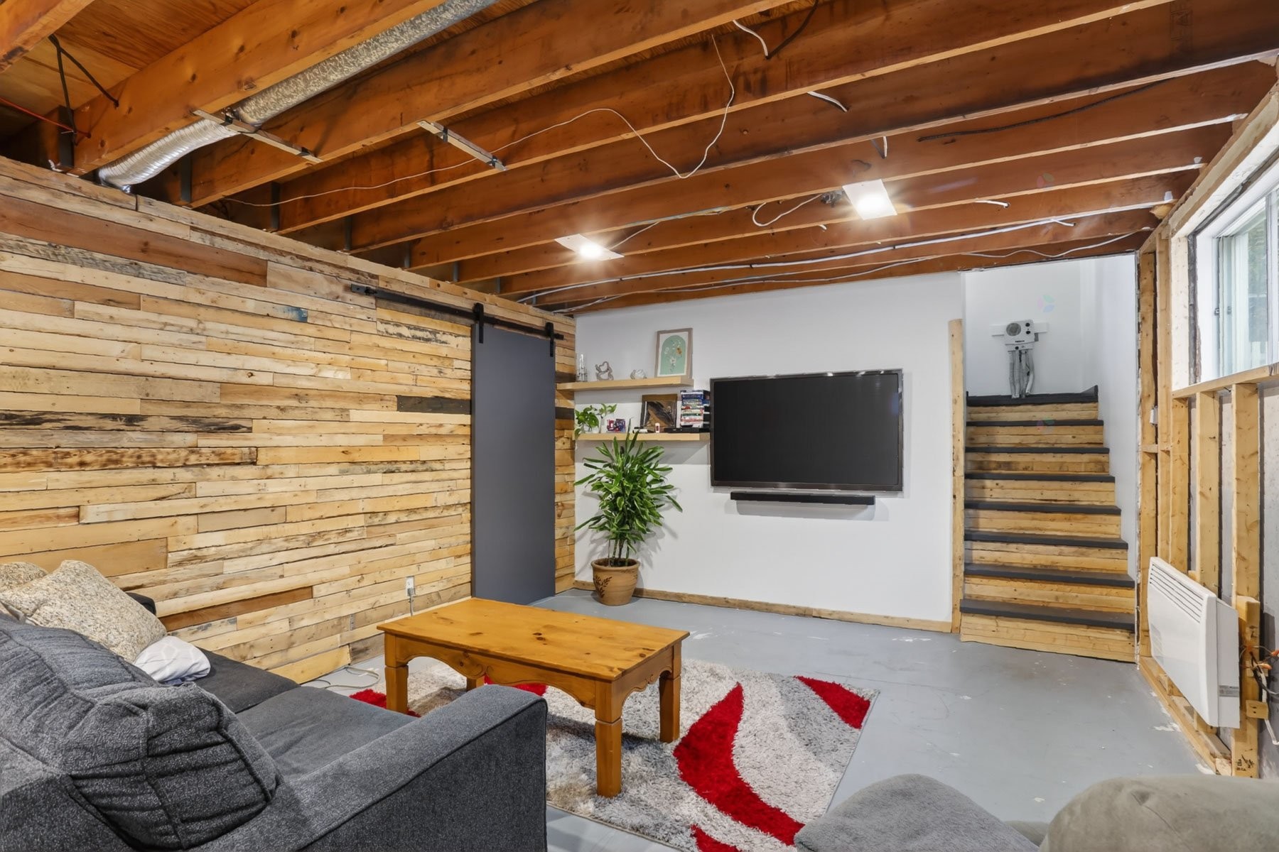 









8313


Av. des Grands-Jardins

,
Shawinigan,




QC
G9N7H6

