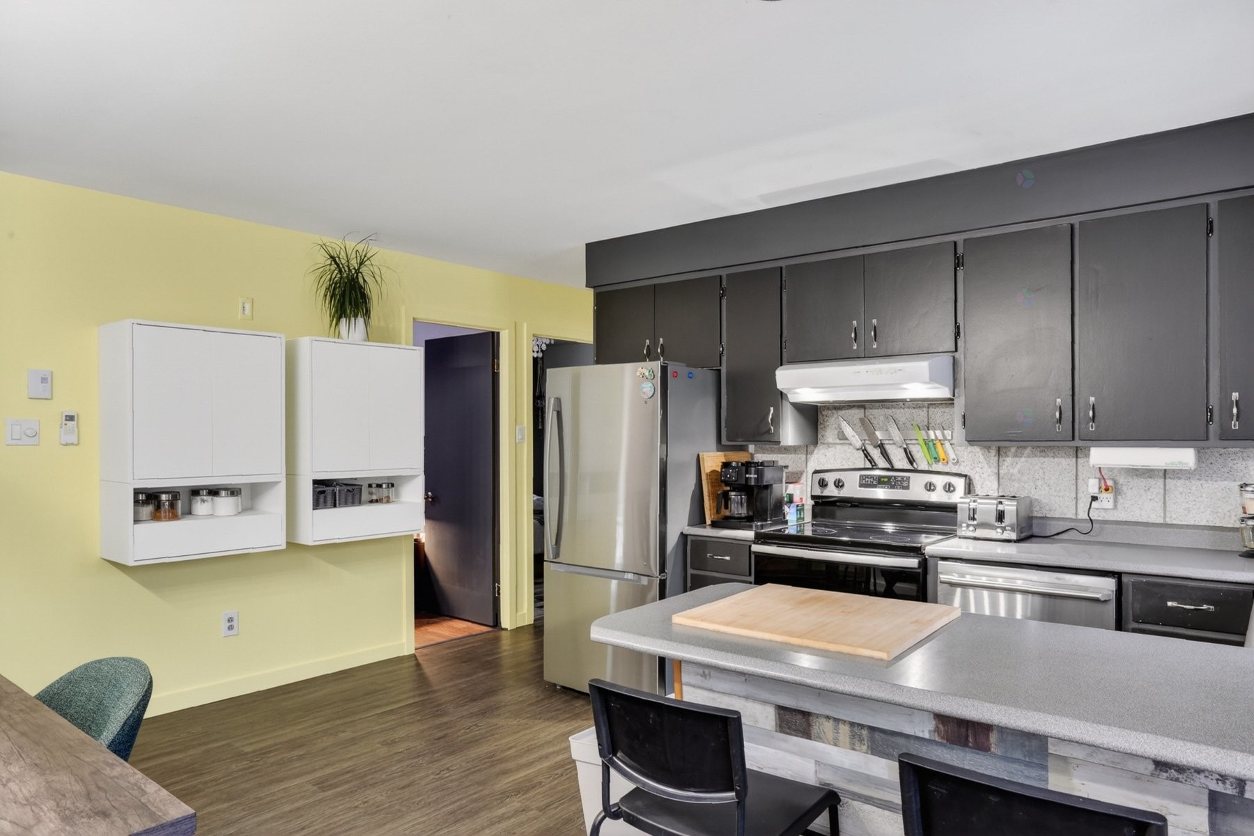 









8313


Av. des Grands-Jardins

,
Shawinigan,




QC
G9N7H6

